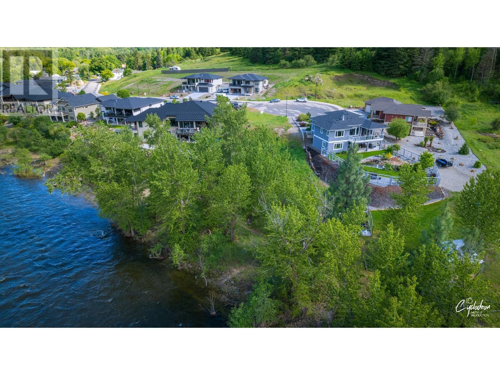 8840 Riverside Drive, Grand Forks, British Columbia  V0H 1H0 - Photo 6 - 2479805