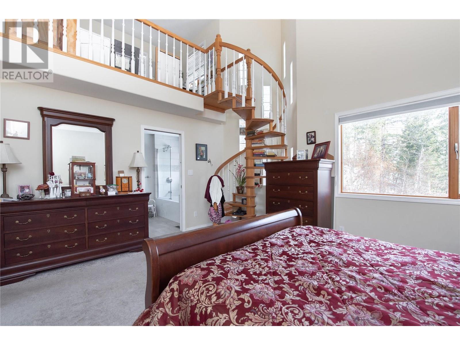 9292 Kokanee Road, Vernon, British Columbia  V1H 1K4 - Photo 19 - 10325211