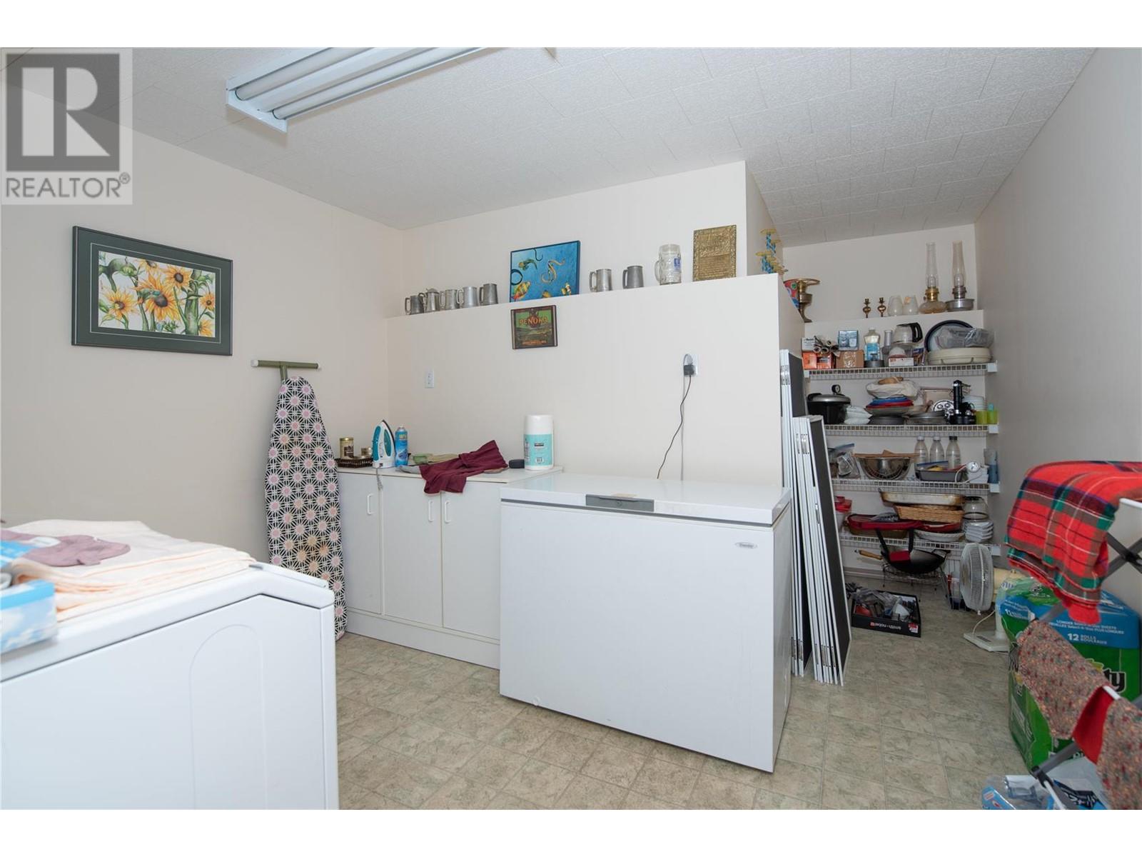 9292 Kokanee Road, Vernon, British Columbia  V1H 1K4 - Photo 37 - 10325211