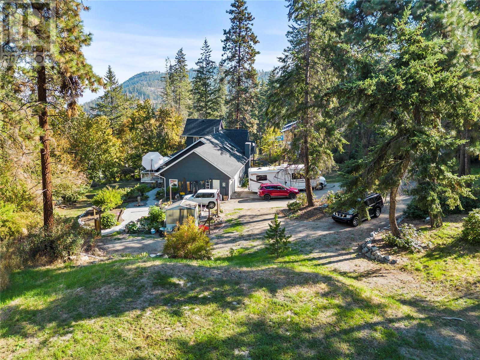 9292 Kokanee Road, Vernon, British Columbia  V1H 1K4 - Photo 44 - 10325211