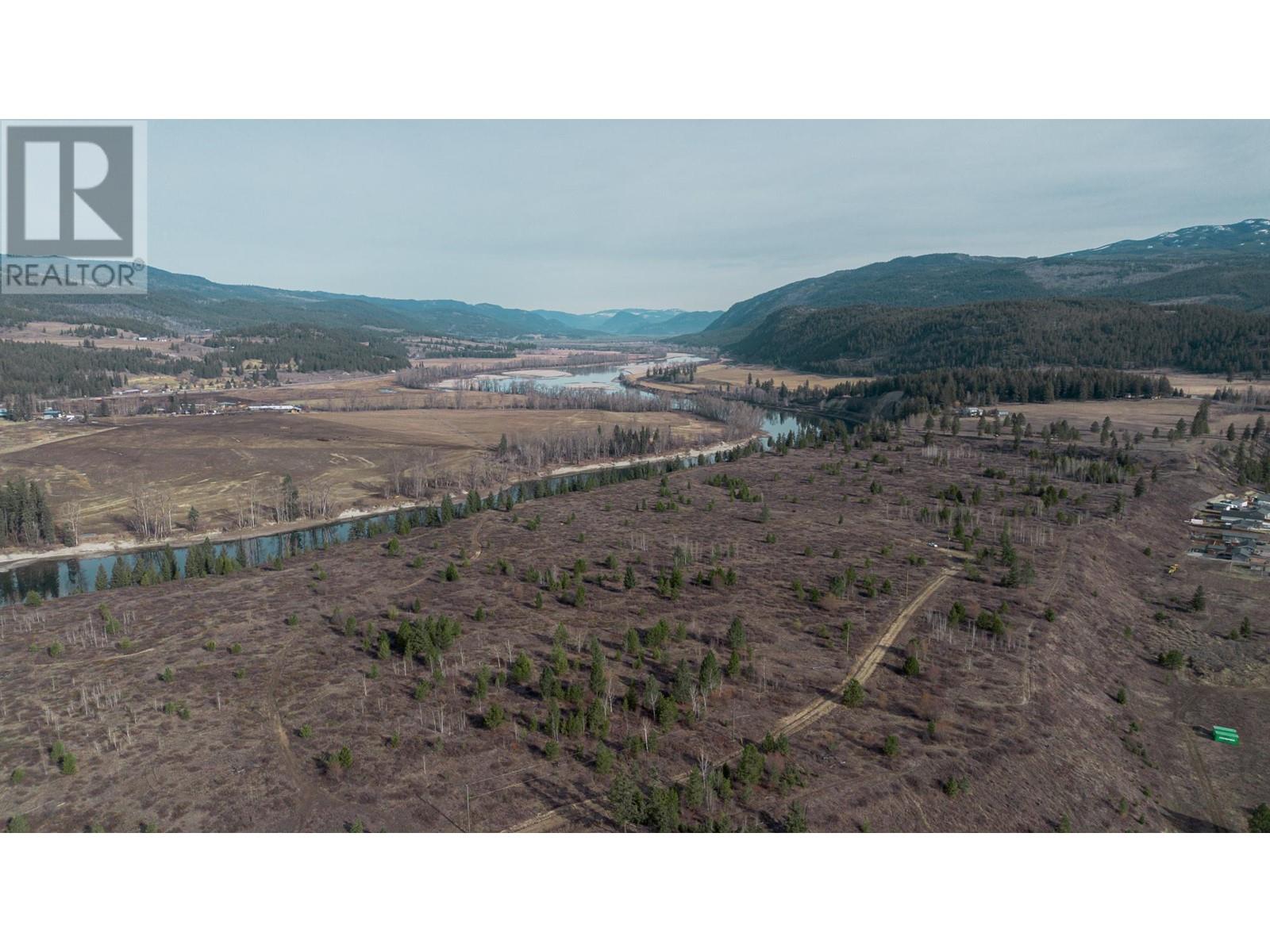 5088 Barriere Town Road, Barriere, British Columbia  V0E 1E0 - Photo 4 - 181230