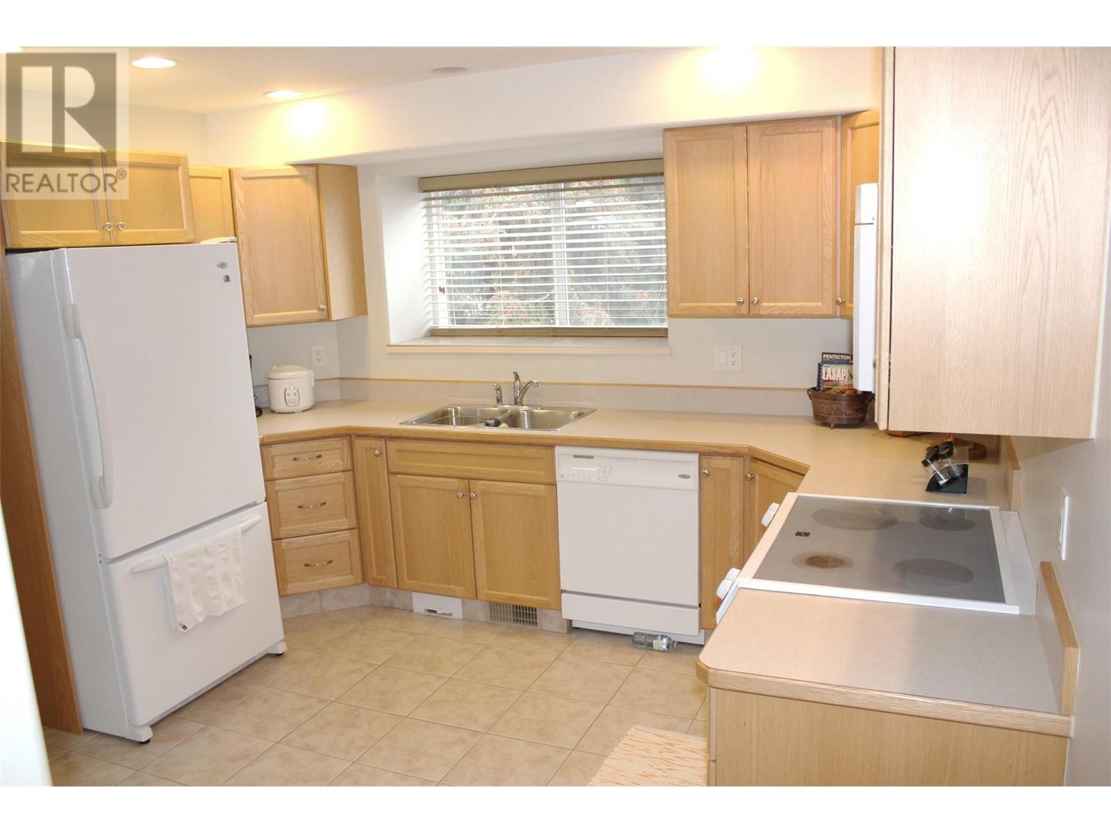 849 Winnipeg Street Unit# 104, Penticton, British Columbia  V2A 5N4 - Photo 9 - 10325840