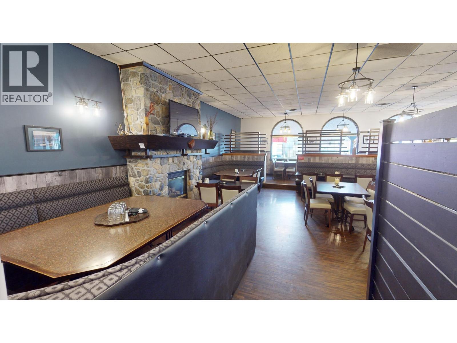 906 11th Avenue, Golden, British Columbia  V0A 1H0 - Photo 11 - 2479990