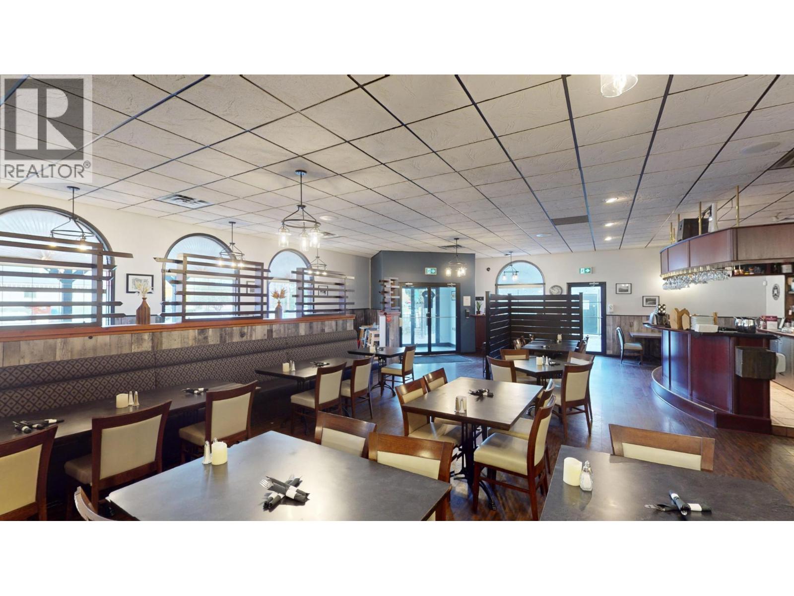 906 11th Avenue, Golden, British Columbia  V0A 1H0 - Photo 9 - 2479990