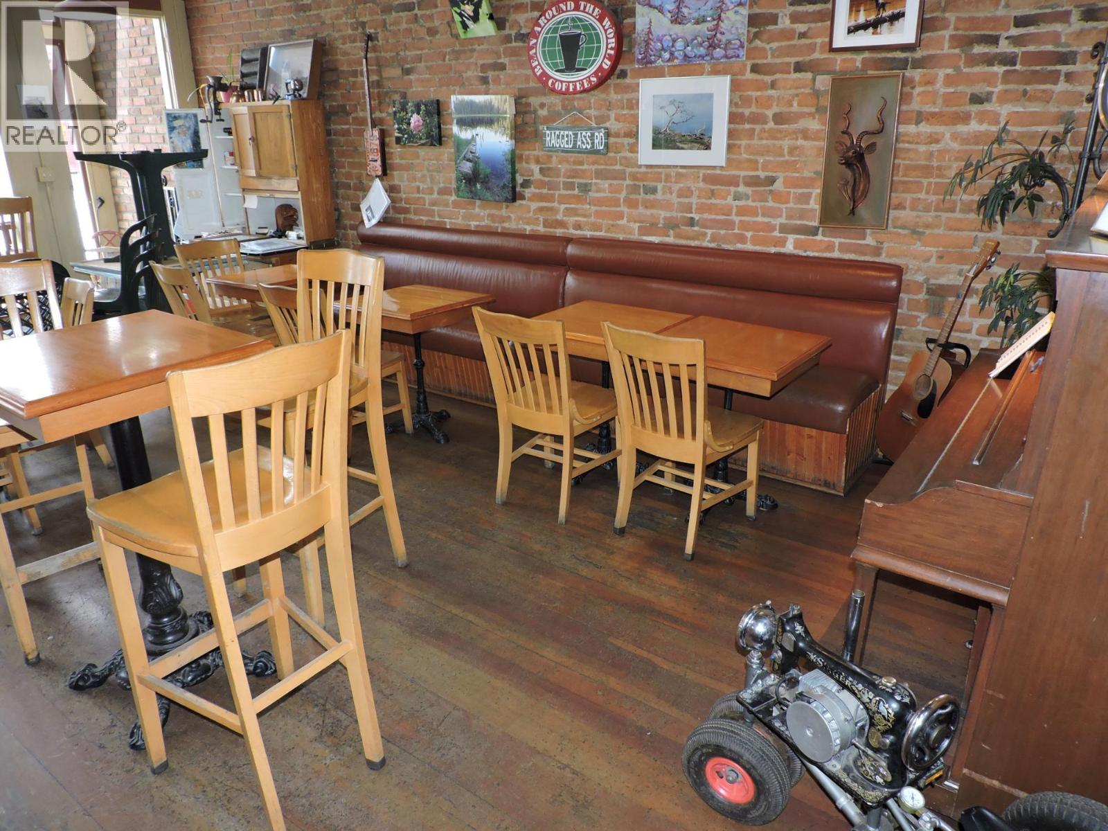 325 Copper Avenue S, Greenwood, British Columbia  V0H 1J0 - Photo 20 - 2480087