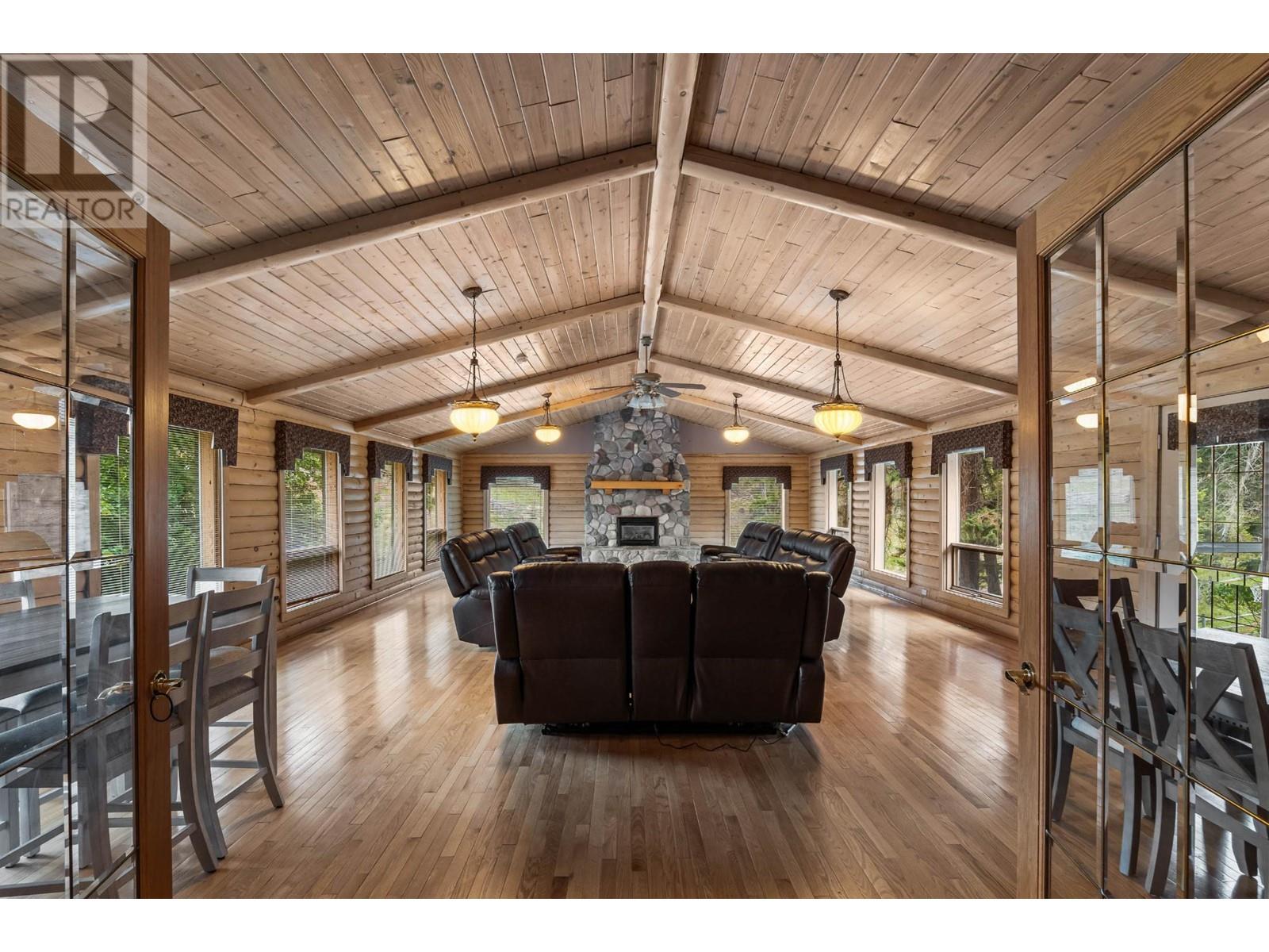 2600 Highway 97, Kamloops, British Columbia  V0E 2M0 - Photo 52 - 181408