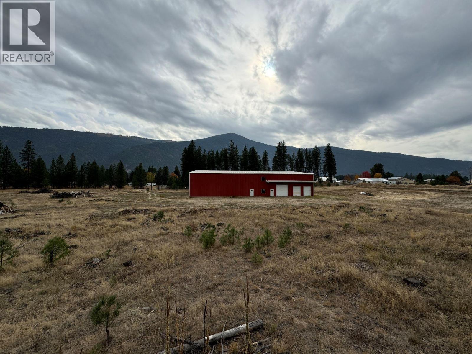 105 60th Avenue, Grand Forks, British Columbia  V0H 1H4 - Photo 10 - 2480114