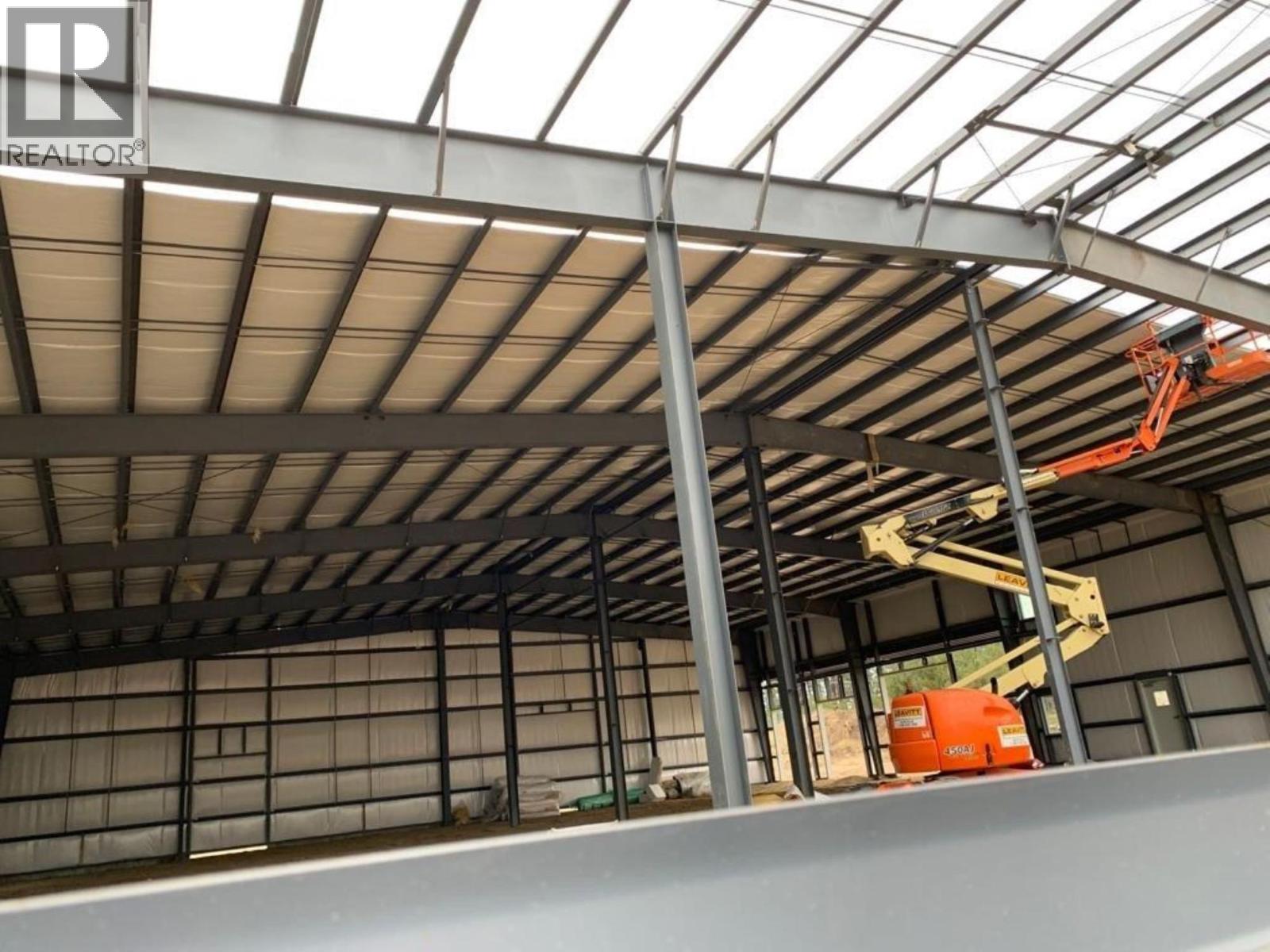 105 60th Avenue, Grand Forks, British Columbia  V0H 1H4 - Photo 8 - 2480114