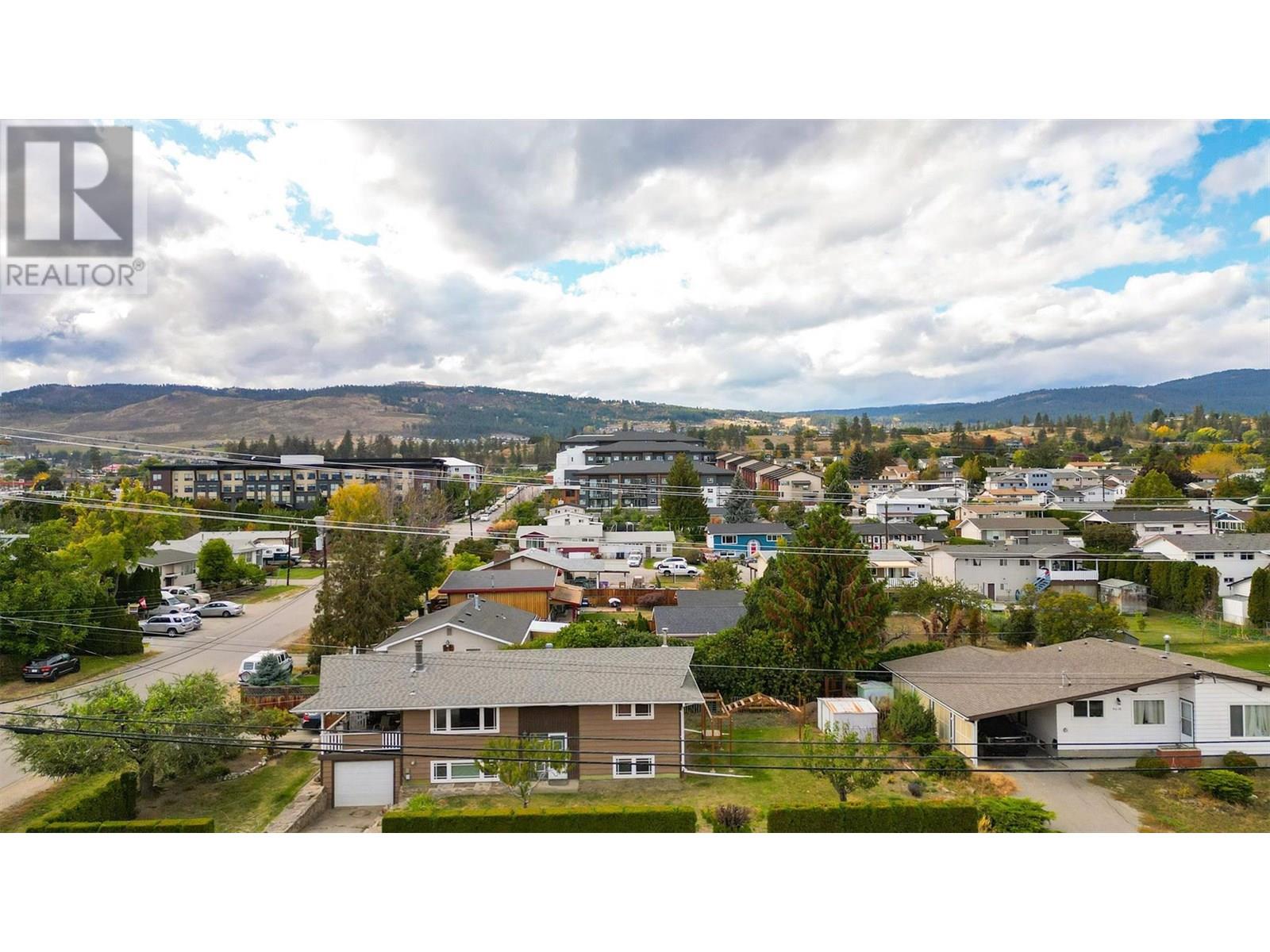 3645 Gosset Road Unit# 312, West Kelowna, British Columbia  V1Z 4C9 - Photo 2 - 10326581