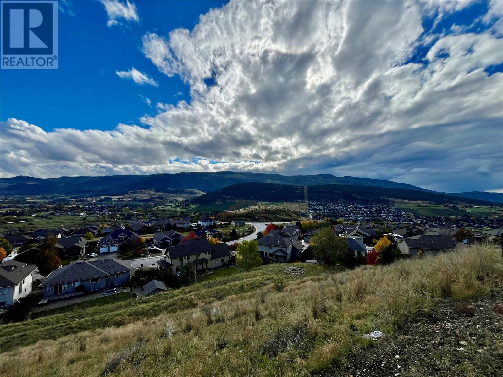 596 Mt Ida Crescent, Coldstream, British Columbia  V1B 4G3 - Photo 2 - 10326229