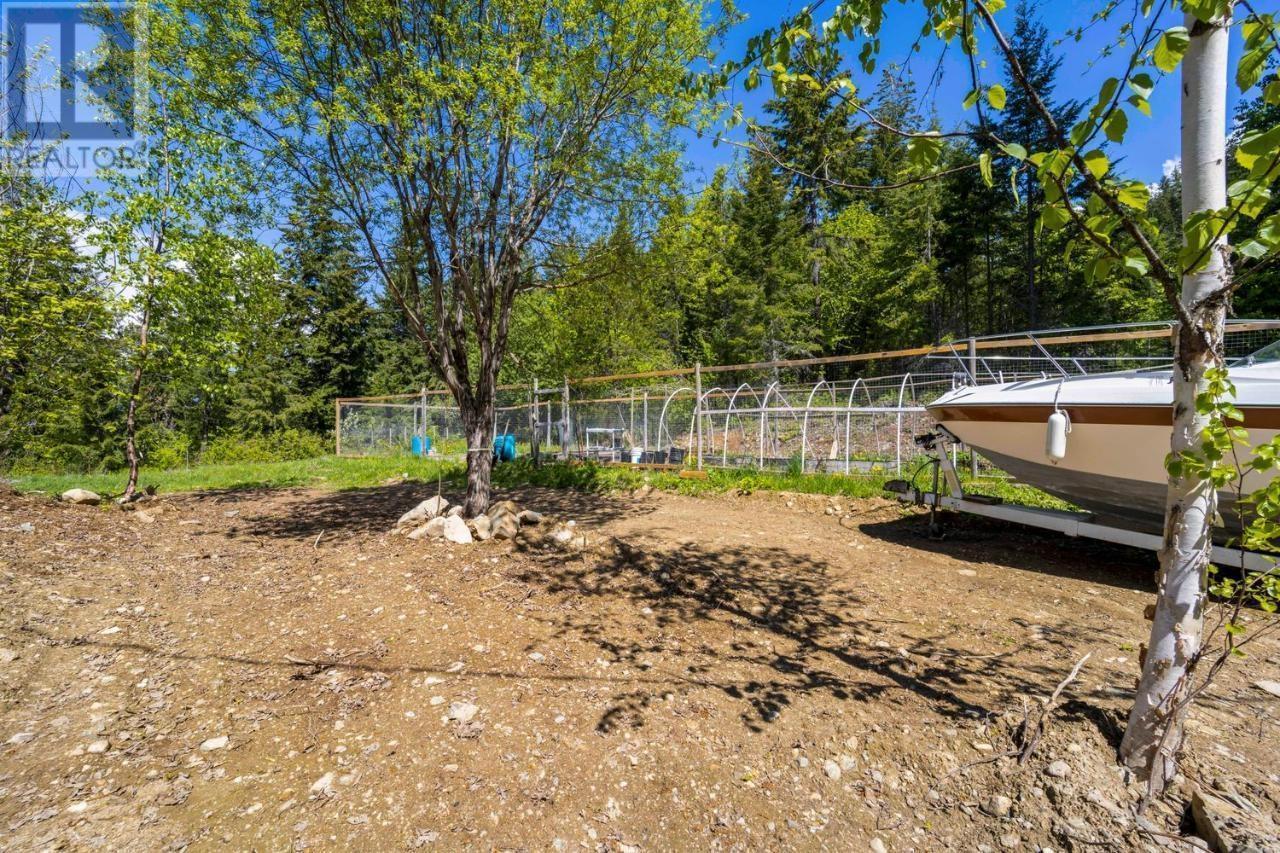 & 14506 Highway 3a Unit# 14504, Gray Creek, British Columbia  V0B 1S0 - Photo 36 - 10326954