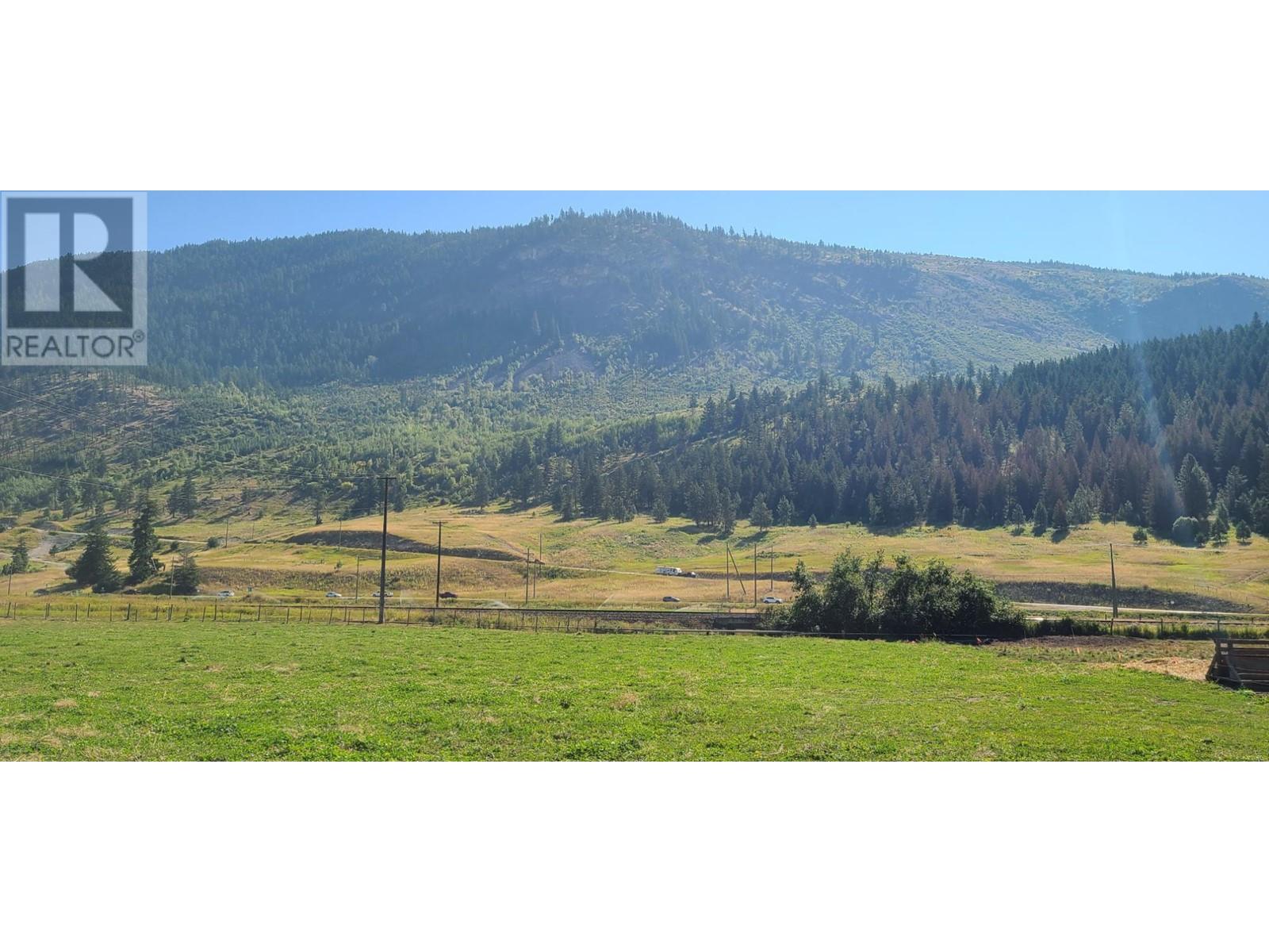 6189 Trans Canada Highway, Chase, British Columbia  V0E 1M1 - Photo 14 - 181469