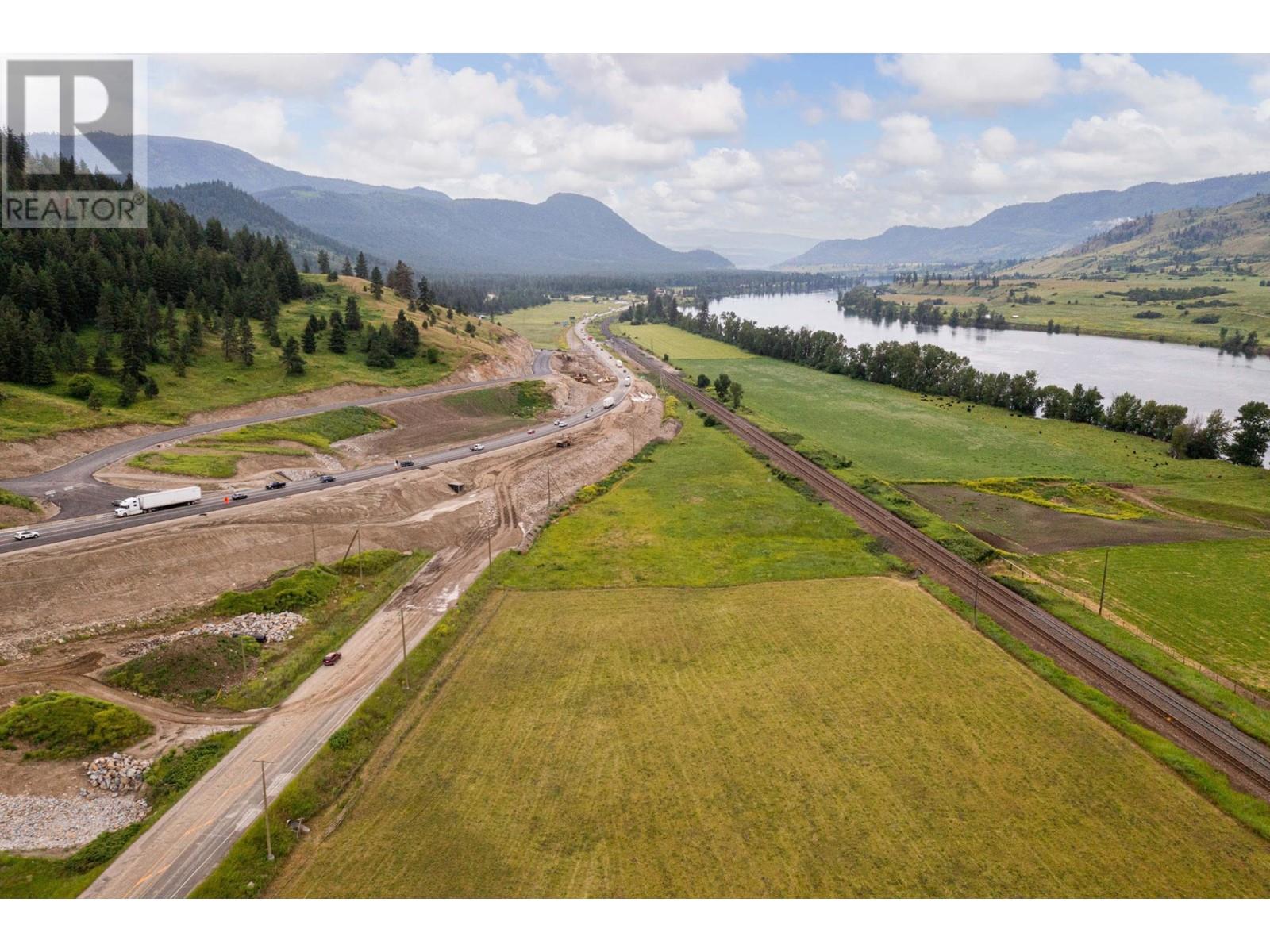 6189 Trans Canada Highway, Chase, British Columbia  V0E 1M1 - Photo 4 - 181469