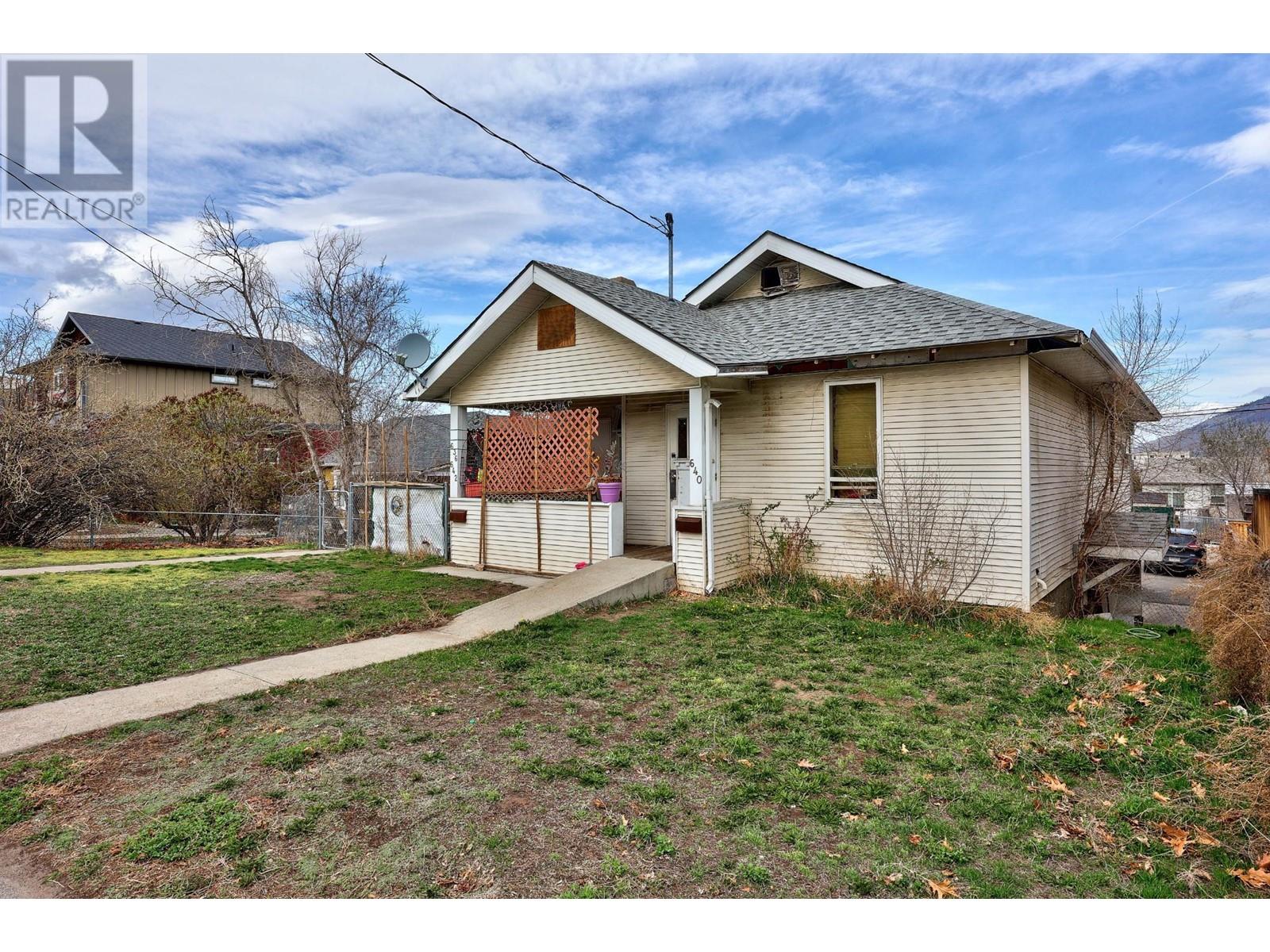 636-640 Battle Street, Kamloops, British Columbia  V2C 2M3 - Photo 2 - 10327511