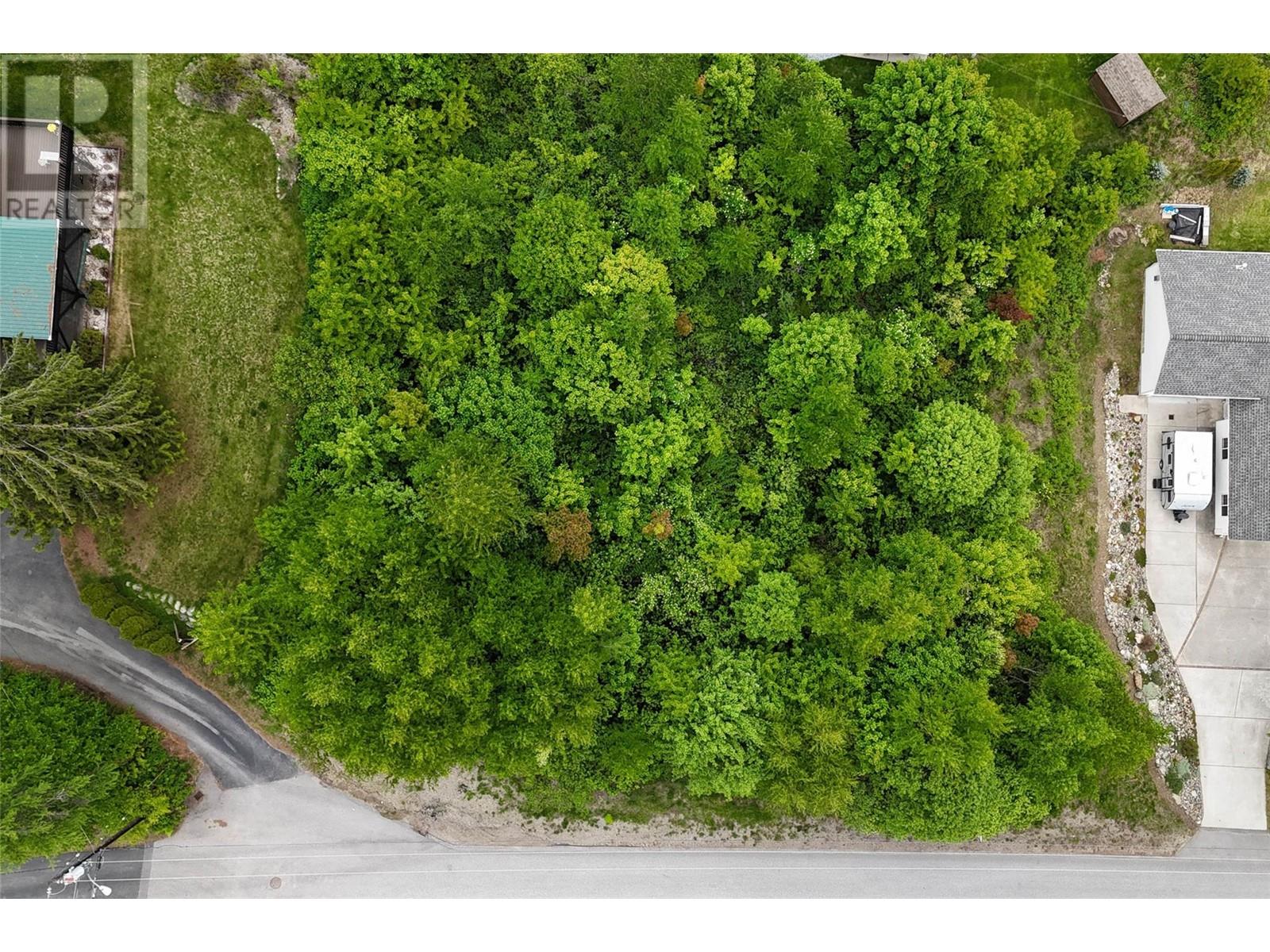 28 Evergreen Avenue, Fruitvale, British Columbia  V0G 1L0 - Photo 6 - 10328557