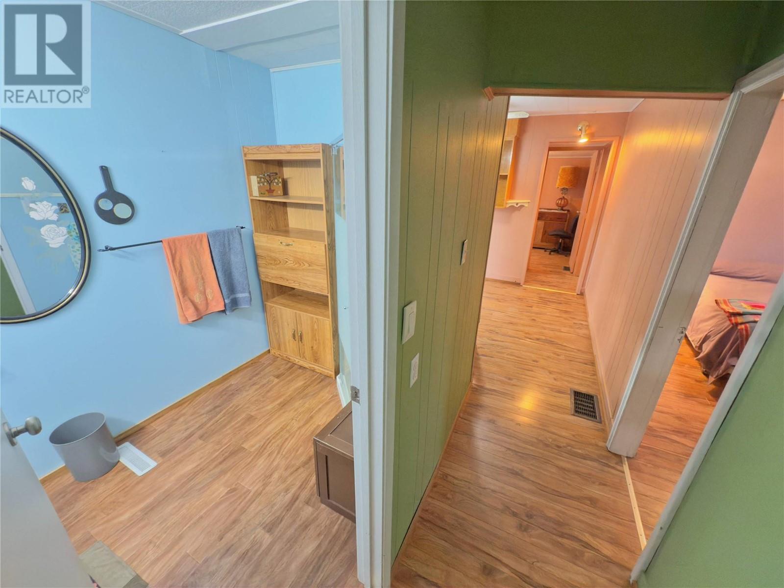 5218 Haynes Road, Oliver, British Columbia  V0H 1T1 - Photo 13 - 10328559