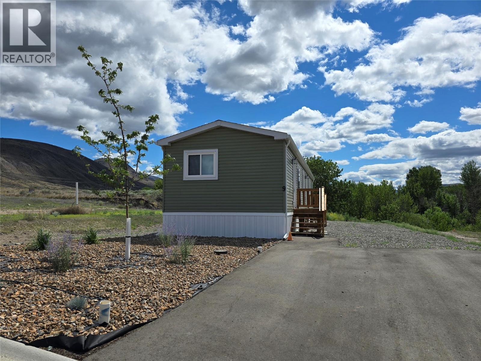 1620 Stage Road Unit# 9, Cache Creek, British Columbia  V0K 1H0 - Photo 2 - 10328993