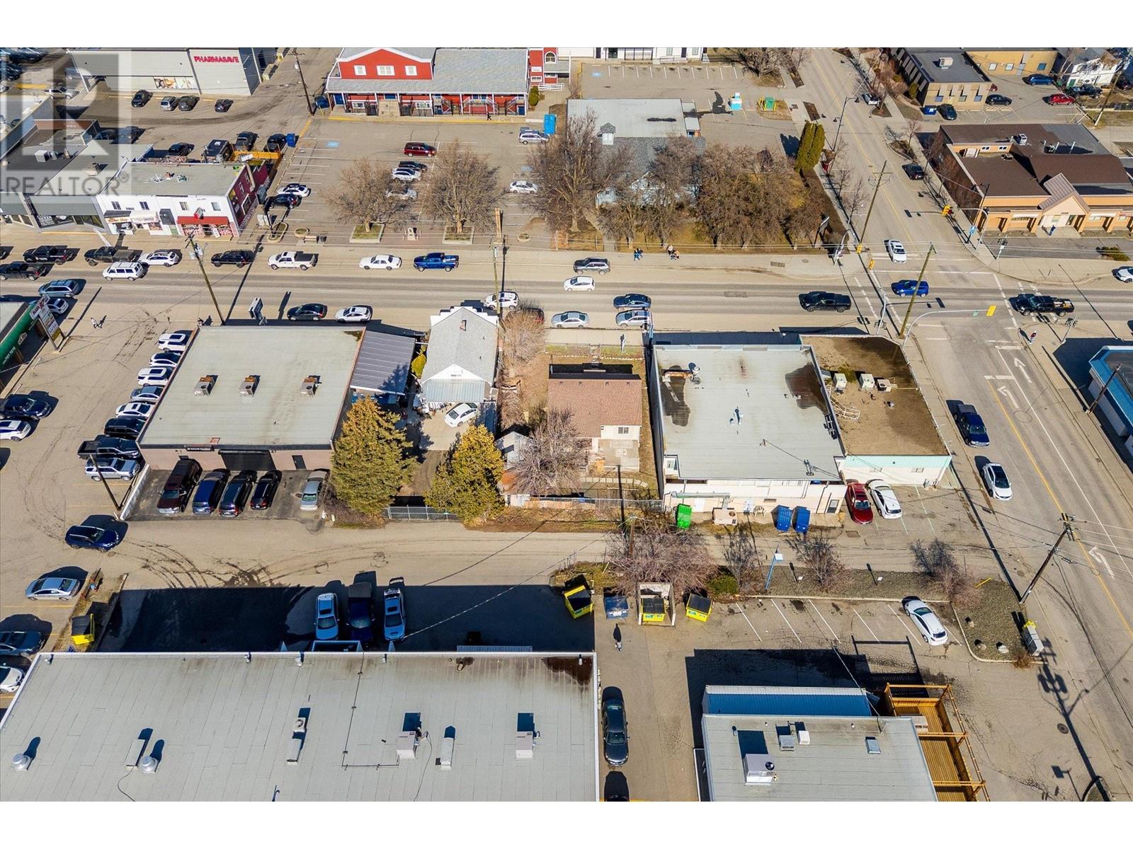 2465 Main Street, West Kelowna, British Columbia  V4T 1K5 - Photo 3 - 10329274