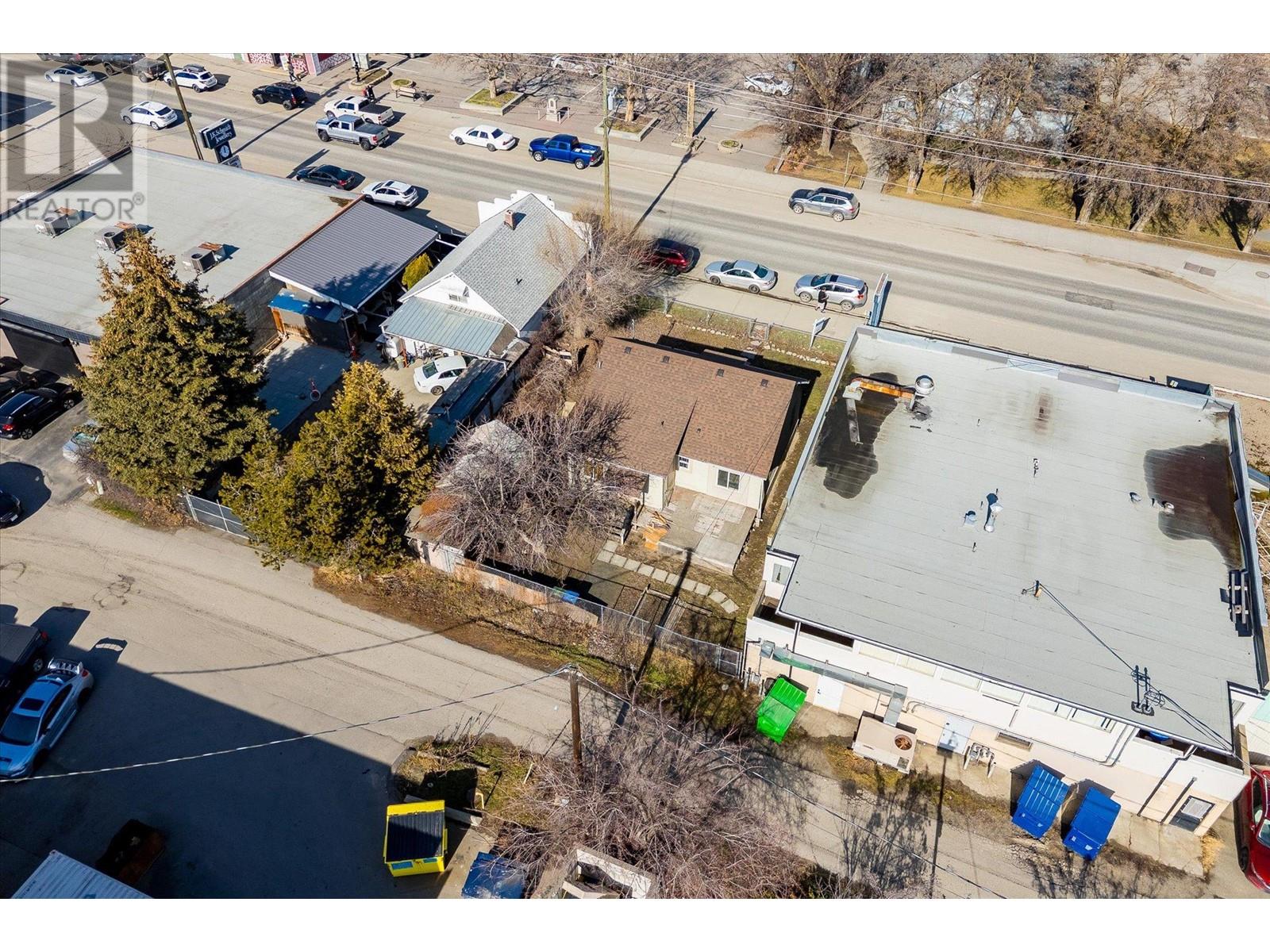 2465 Main Street, West Kelowna, British Columbia  V4T 1K5 - Photo 9 - 10329274