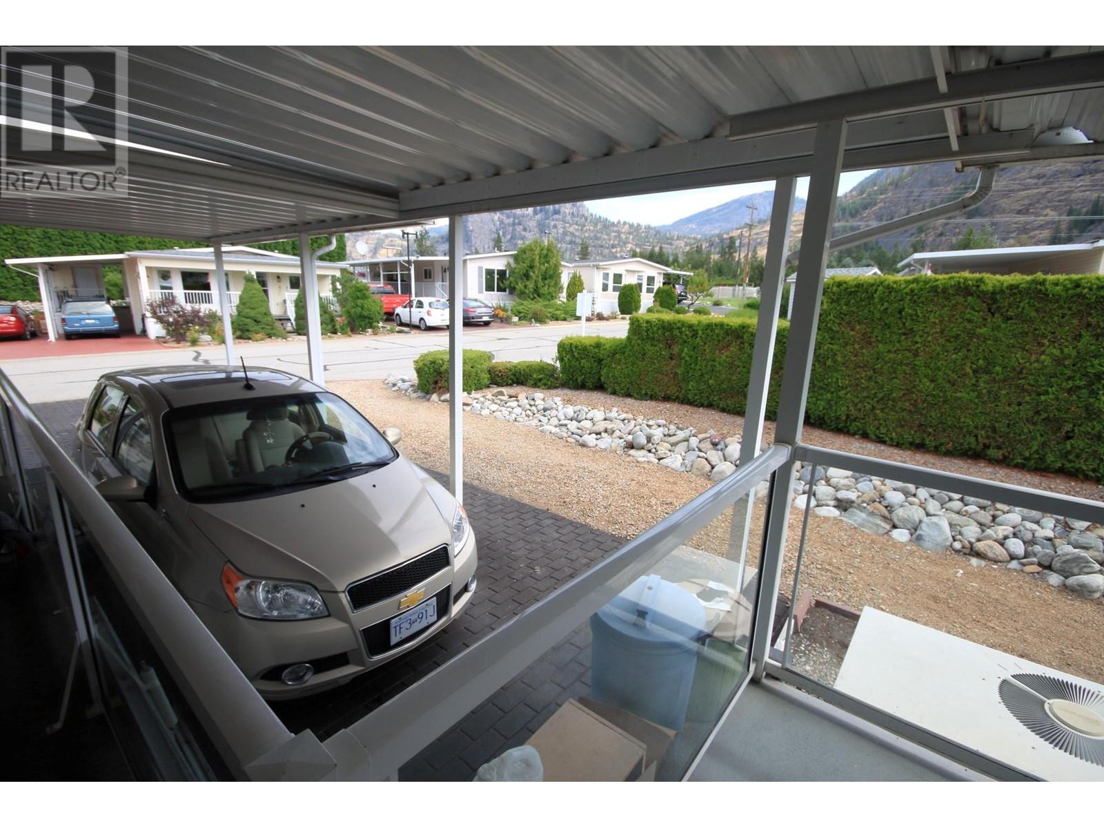 8598 Hwy 97 Unit# 33, Oliver, British Columbia  V0H 1T2 - Photo 3 - 10329090