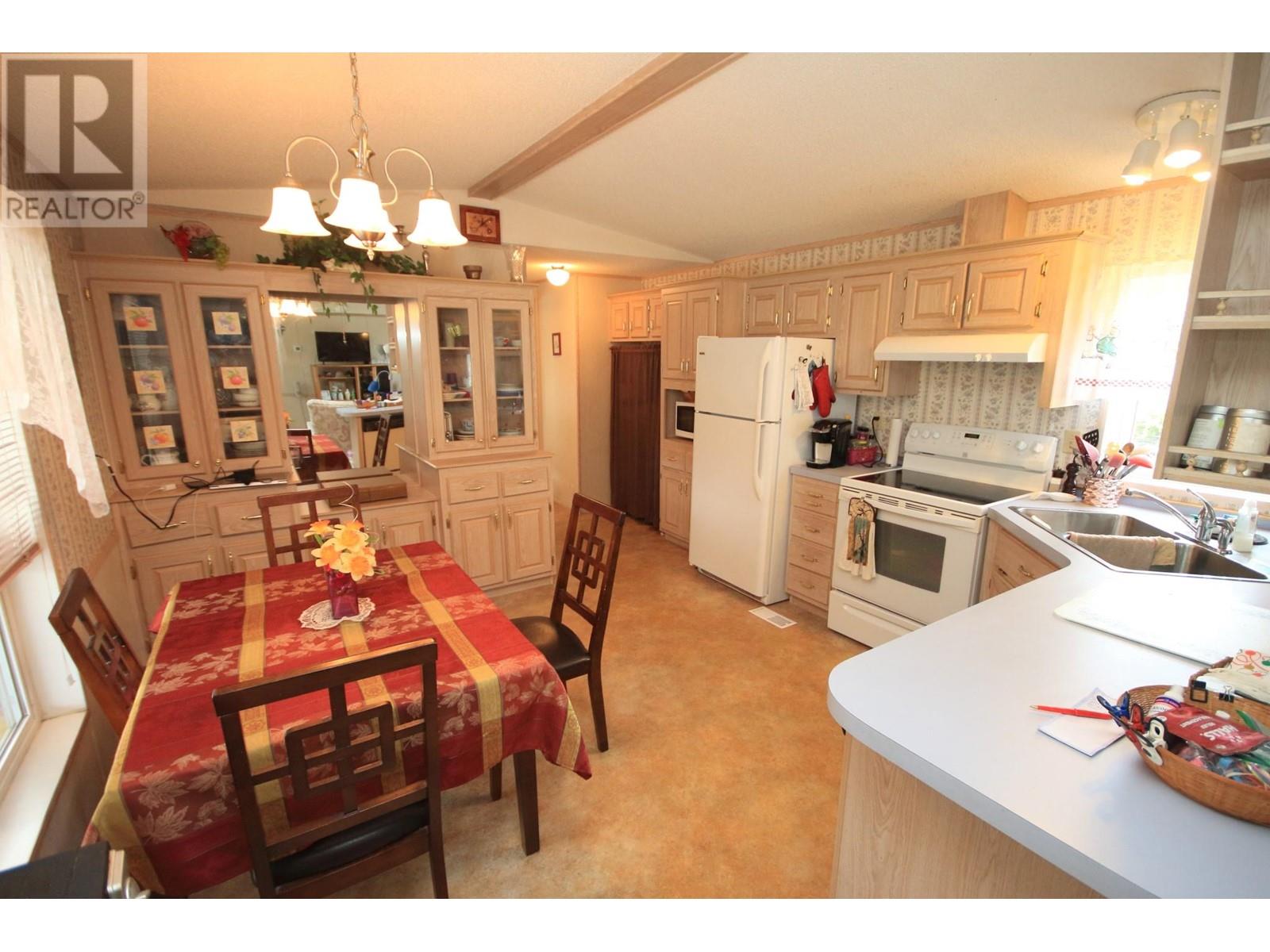 8598 Hwy 97 Unit# 33, Oliver, British Columbia  V0H 1T2 - Photo 8 - 10329090