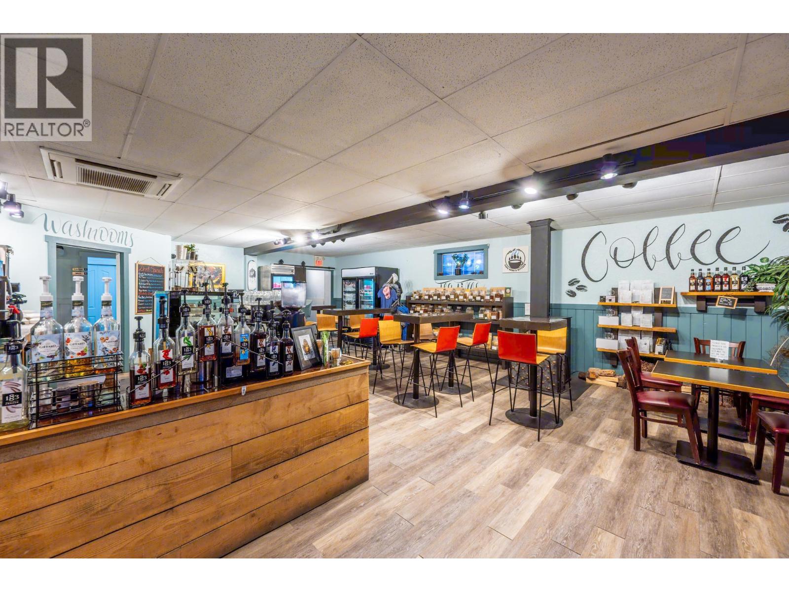 901 10th  S Avenue, Golden, British Columbia  V0A 1H0 - Photo 28 - 10329405