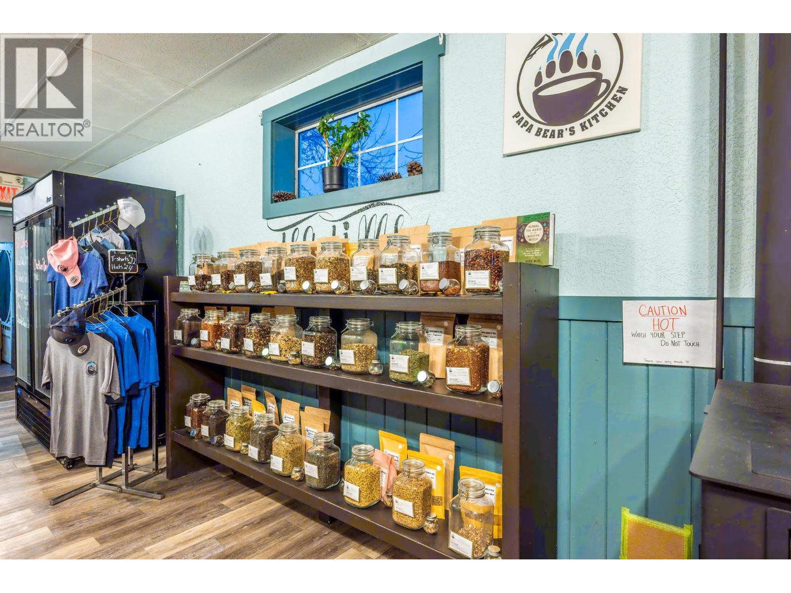 901 10th  S Avenue, Golden, British Columbia  V0A 1H0 - Photo 32 - 10329405