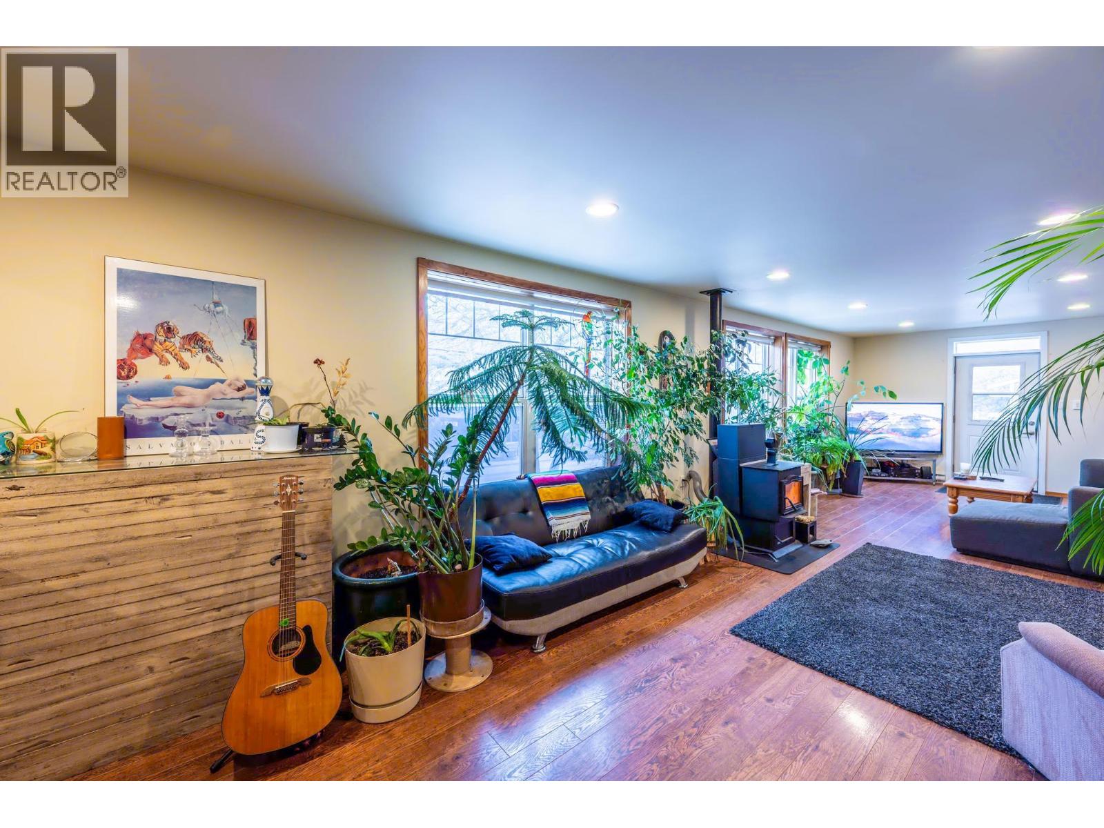 901 10th  S Avenue, Golden, British Columbia  V0A 1H0 - Photo 52 - 10329405