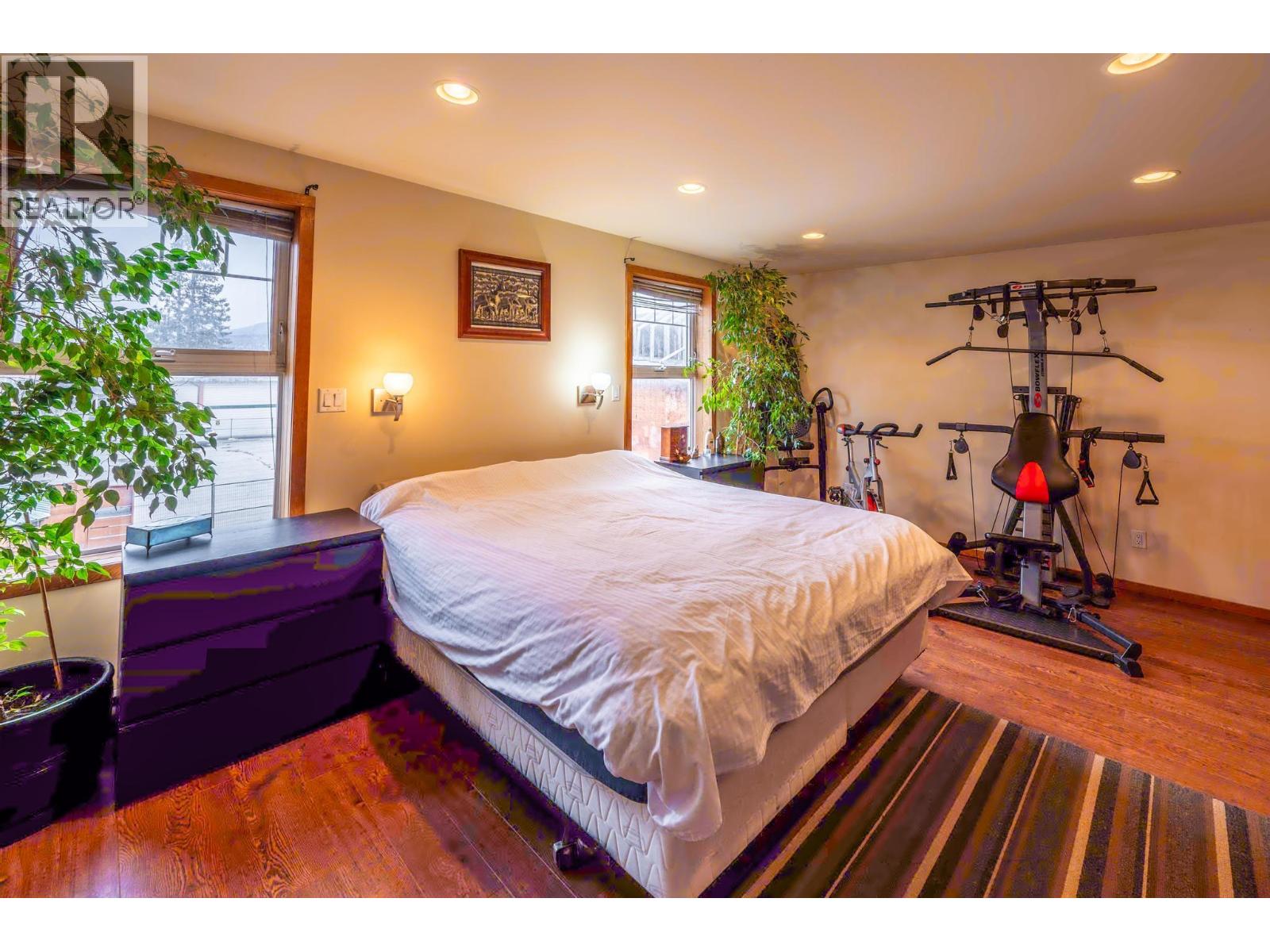 901 10th  S Avenue, Golden, British Columbia  V0A 1H0 - Photo 67 - 10329405