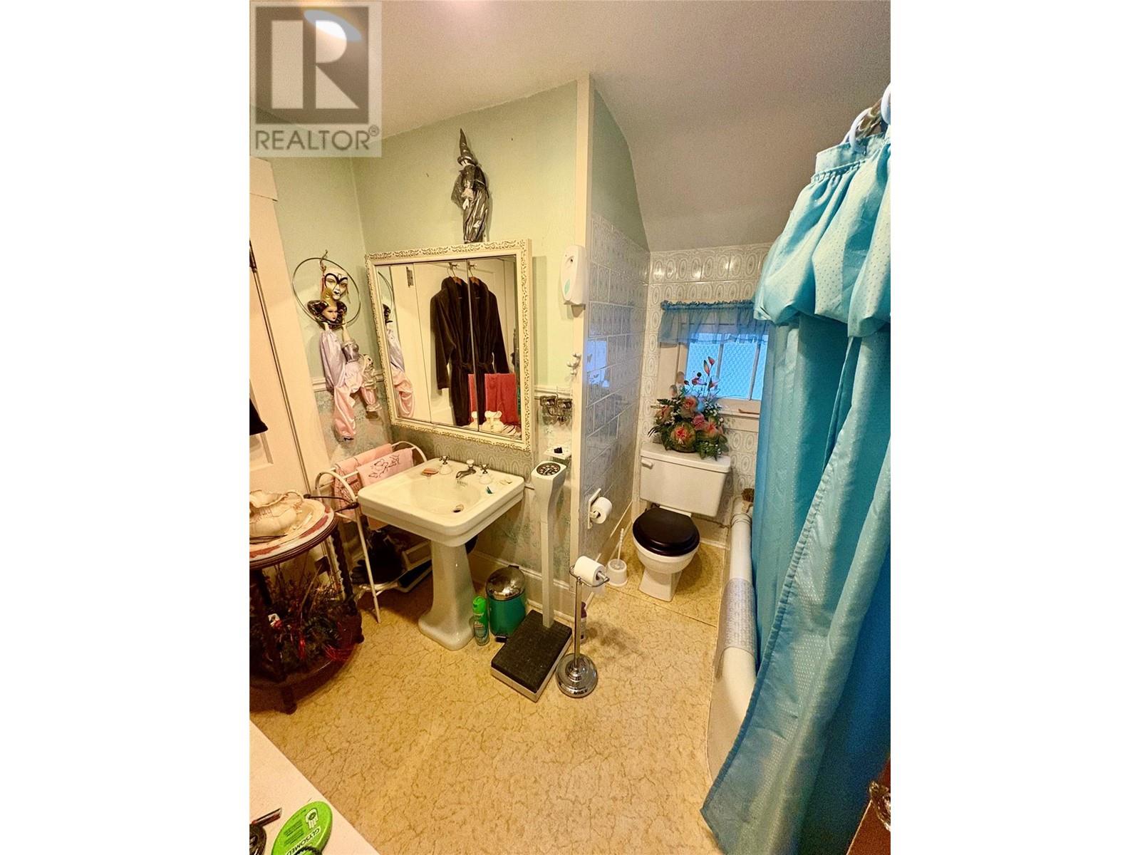 340 Highway 21 Highway, Creston, British Columbia  V0B 1G2 - Photo 20 - 10329778