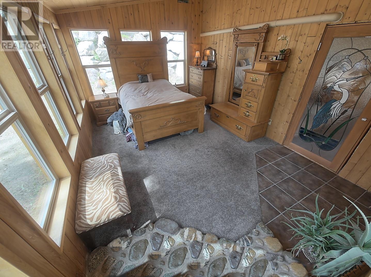 12355 Brown Creek Road, Grand Forks, British Columbia  V0H 1H8 - Photo 5 - 10330346