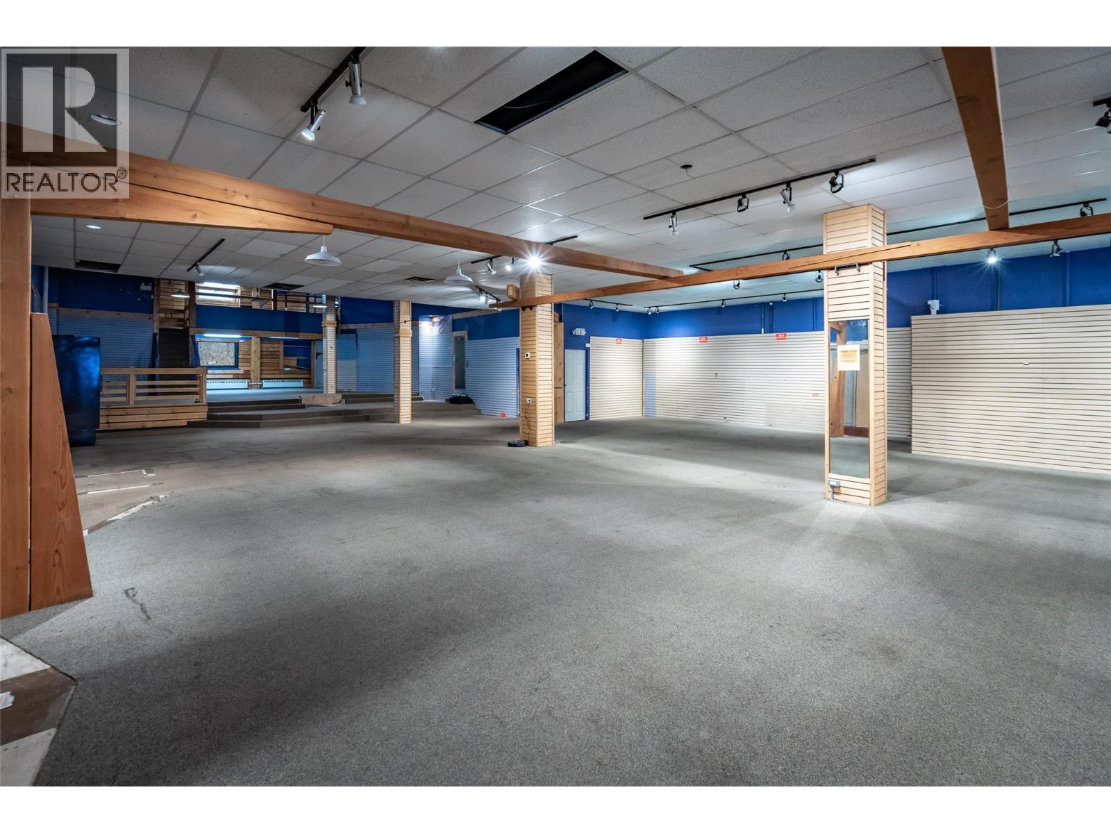 639 Baker Street, Nelson, British Columbia  V1L 4J3 - Photo 19 - 10330668