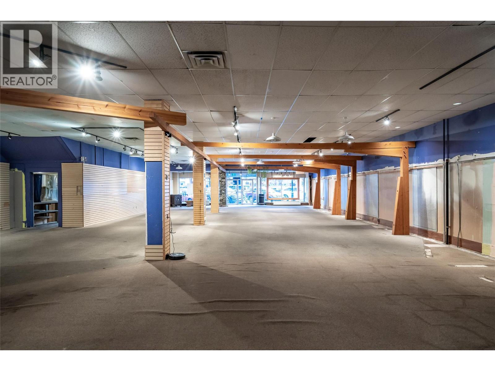 639 Baker Street, Nelson, British Columbia  V1L 4J3 - Photo 20 - 10330668