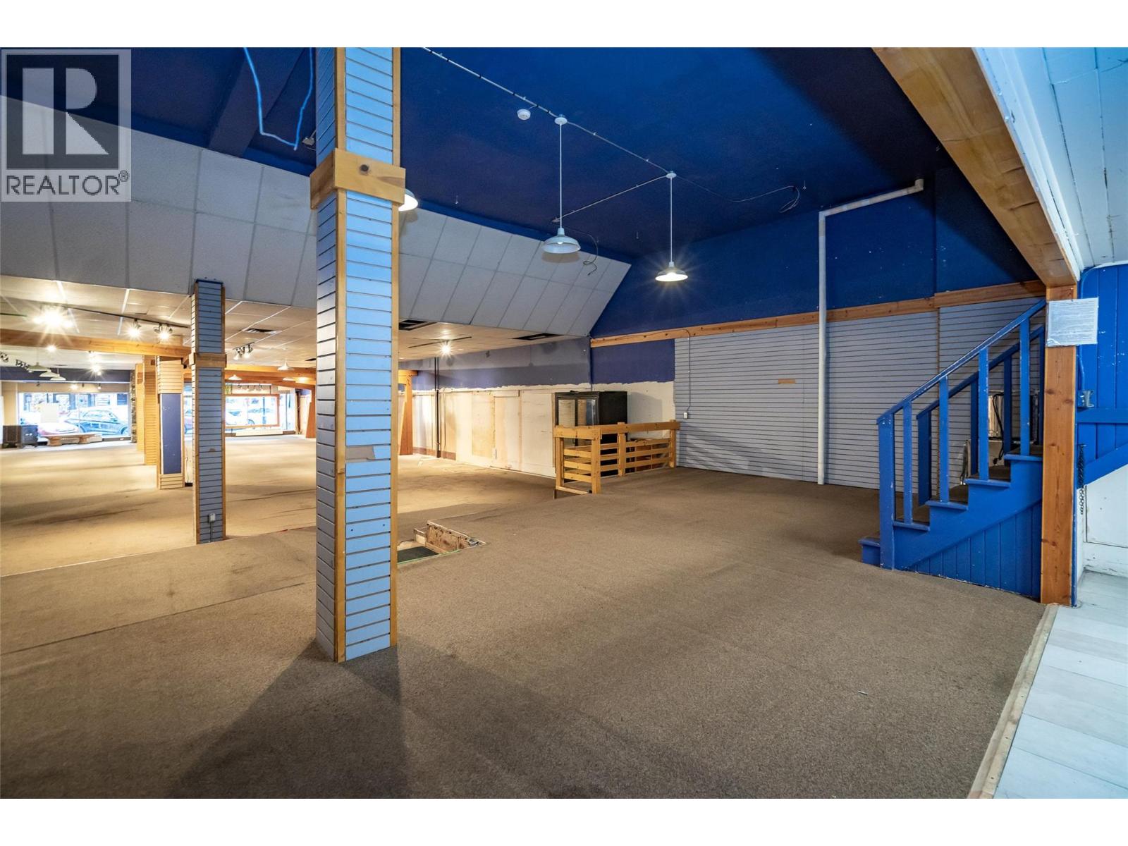 639 Baker Street, Nelson, British Columbia  V1L 4J3 - Photo 33 - 10330668