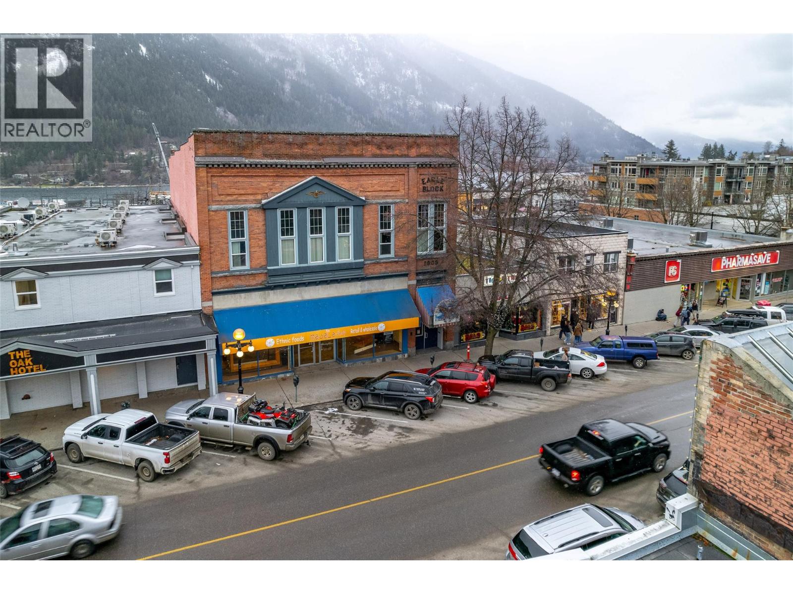 639 Baker Street, Nelson, British Columbia  V1L 4J3 - Photo 5 - 10330668