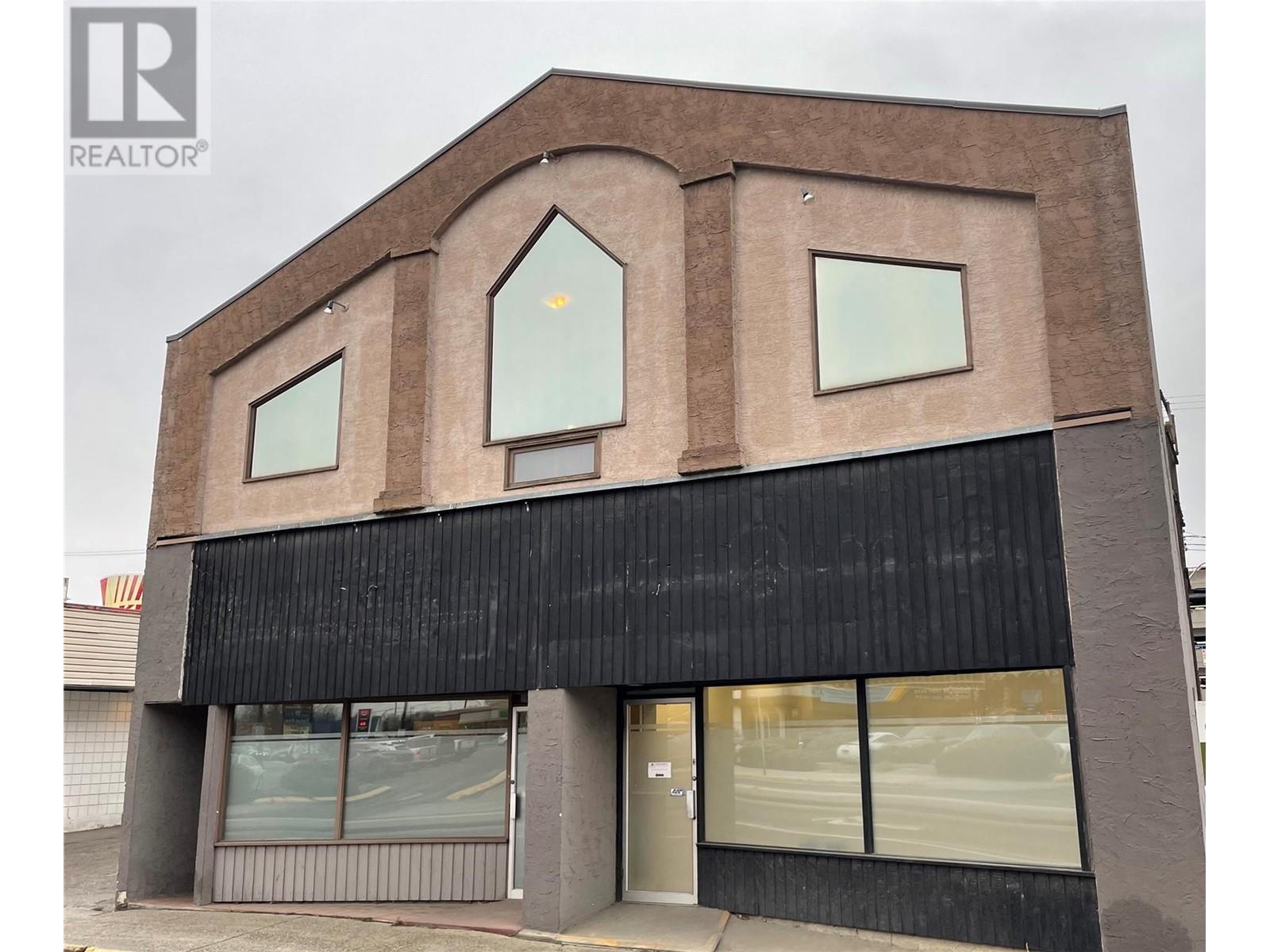 3202 32 Avenue, Vernon, British Columbia  V1T 2M5 - Photo 1 - 10330630