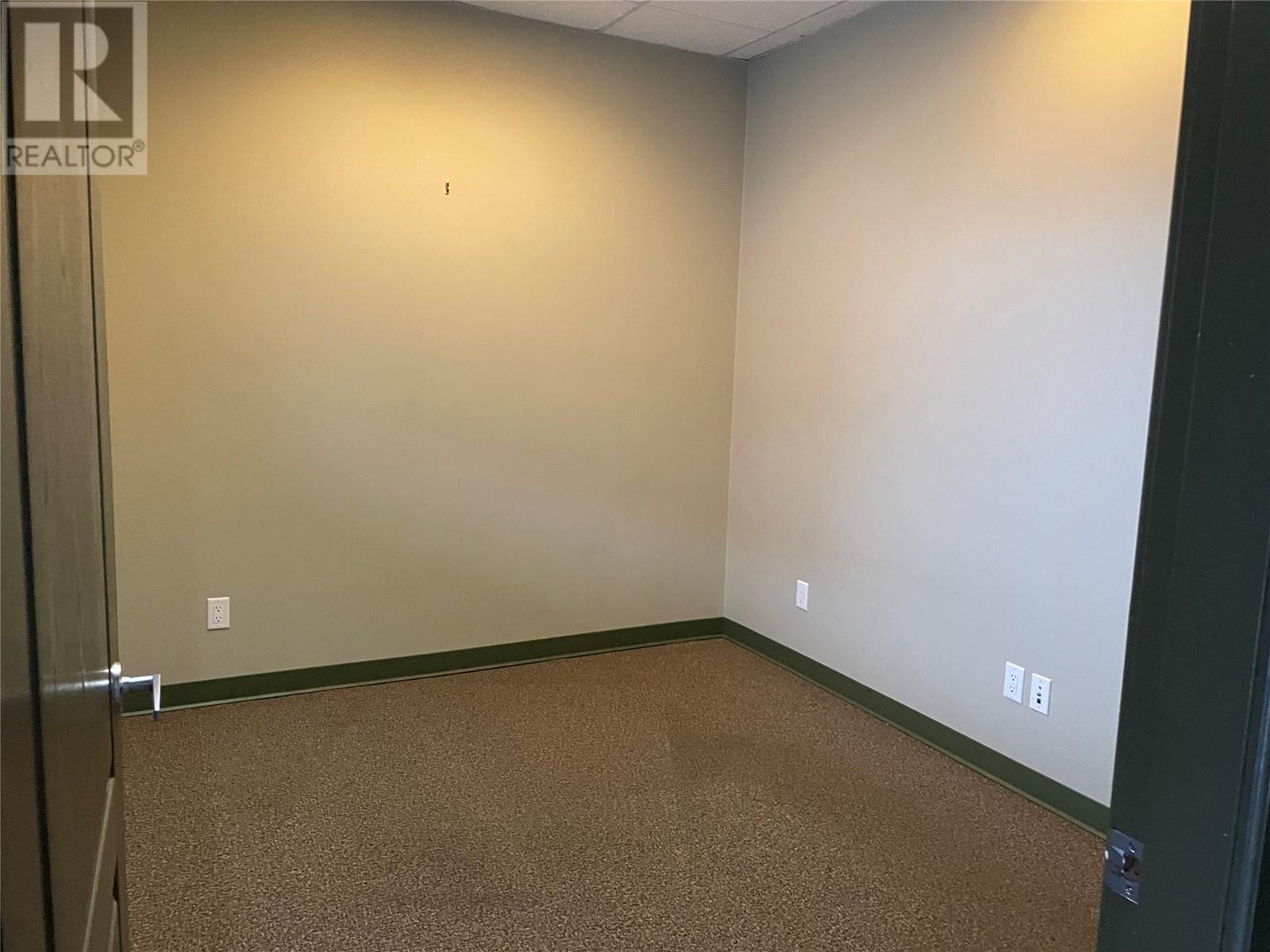 3202 32 Avenue, Vernon, British Columbia  V1T 2M5 - Photo 10 - 10330630