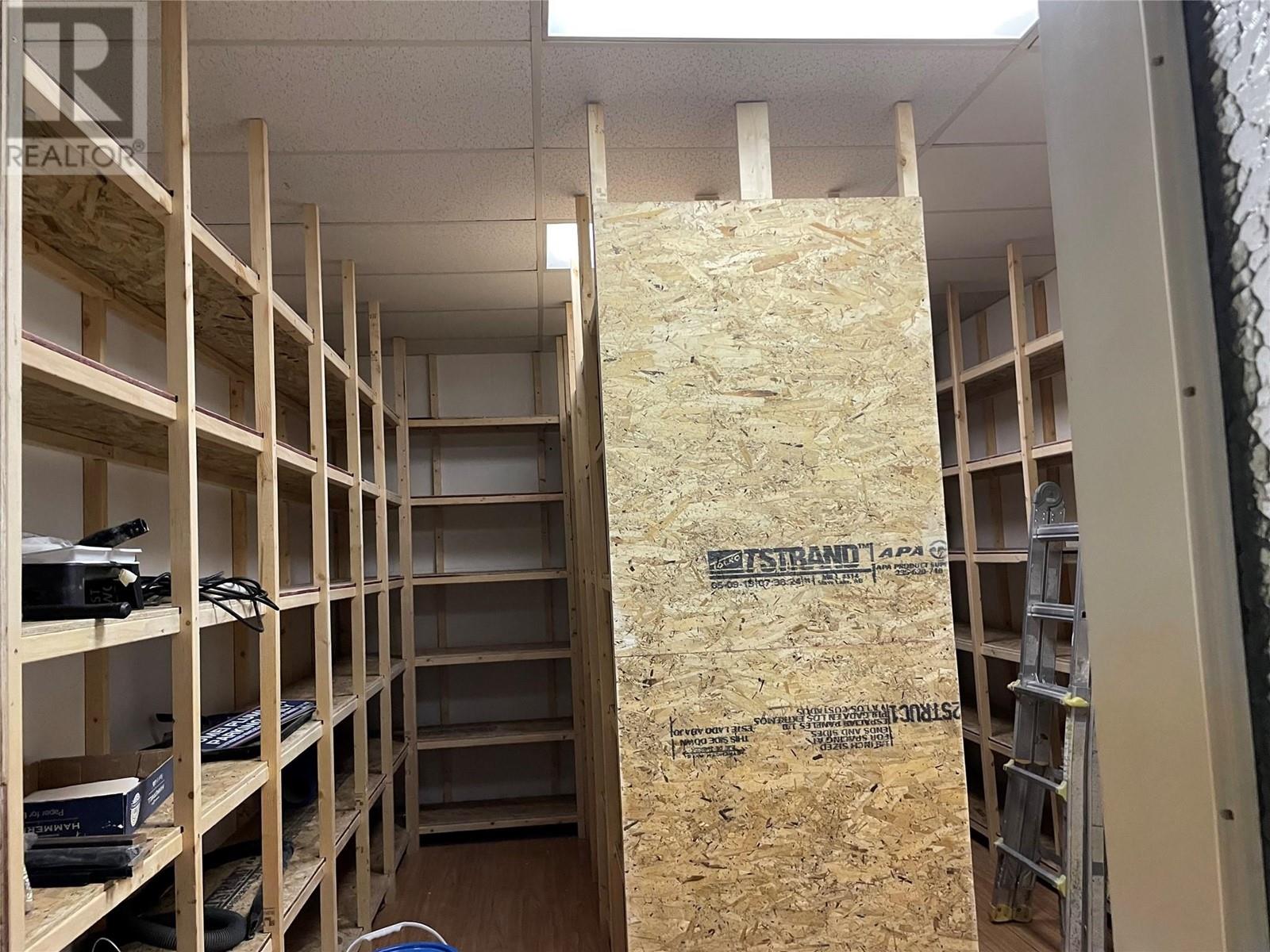 3202 32 Avenue, Vernon, British Columbia  V1T 2M5 - Photo 18 - 10330630