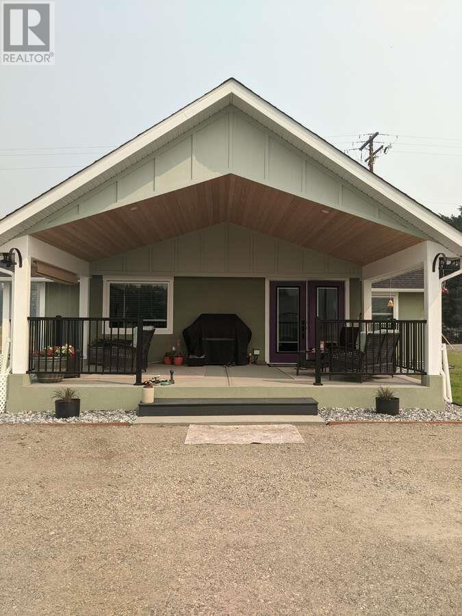 5595 Almond Gardens Road, Grand Forks, British Columbia  V0H 1H4 - Photo 11 - 10330847