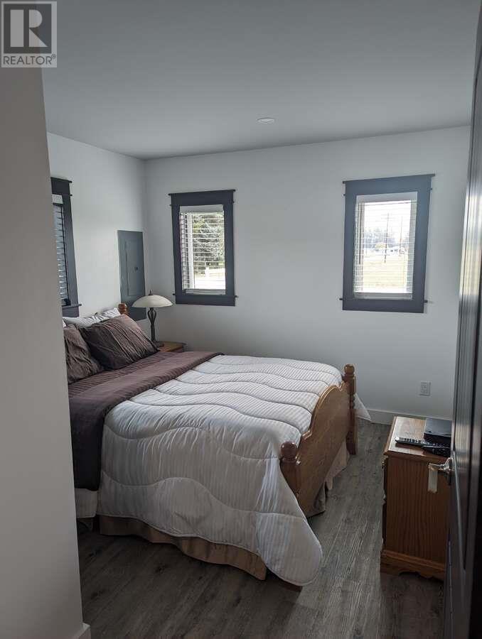 5595 Almond Gardens Road, Grand Forks, British Columbia  V0H 1H4 - Photo 8 - 10330847