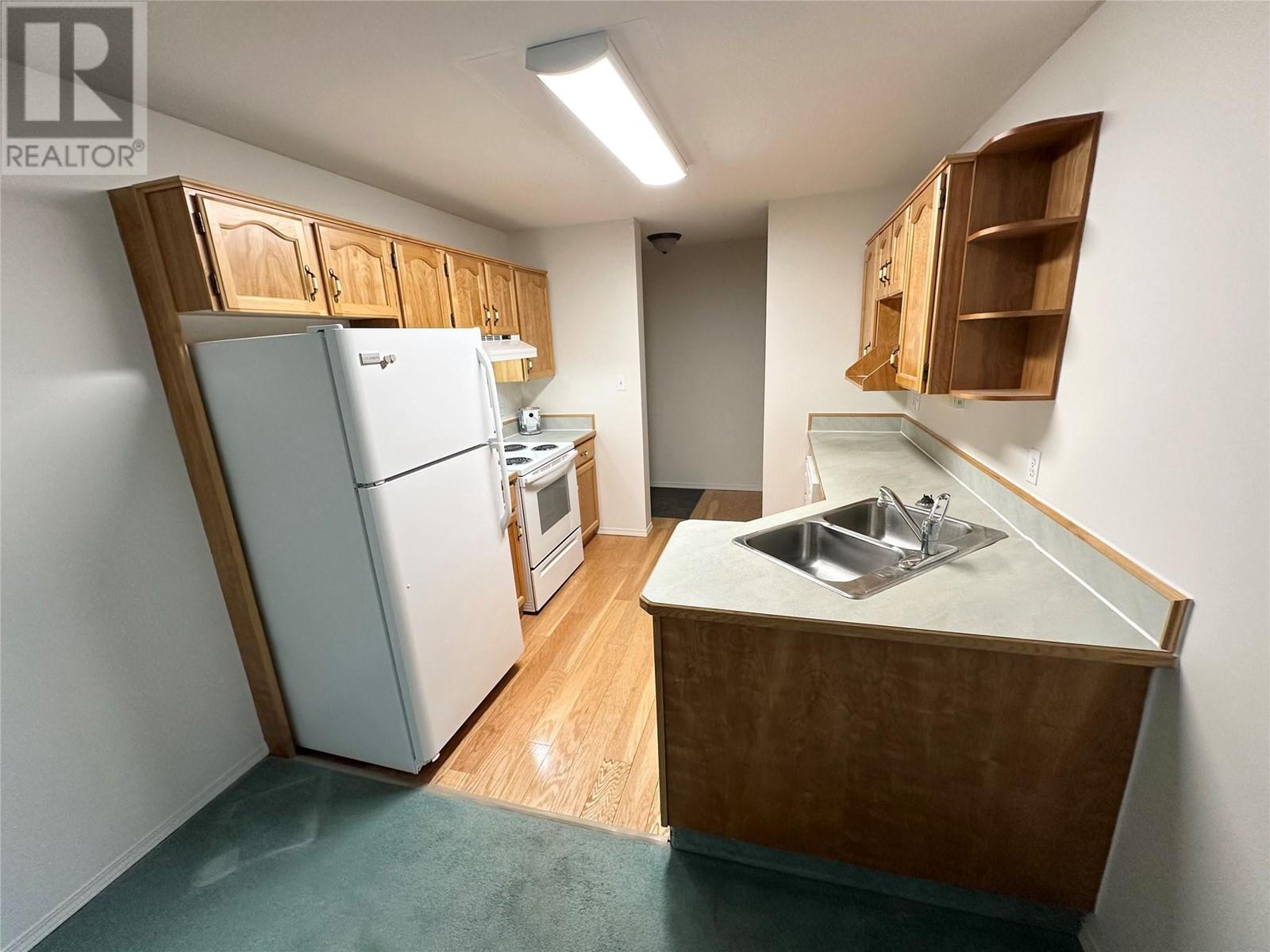 3426 Hemlock Street Unit# 102, Penticton, British Columbia  V2A 8K1 - Photo 10 - 10331232