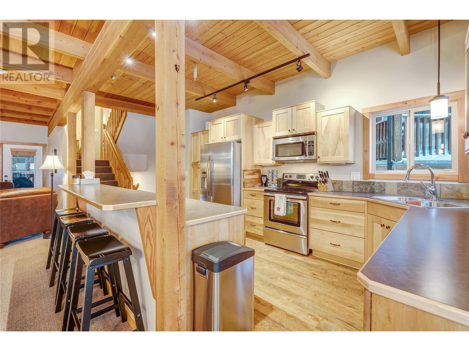 308 Creekview Road Unit# 17, Penticton, British Columbia  V2A 0E2 - Photo 10 - 10331141