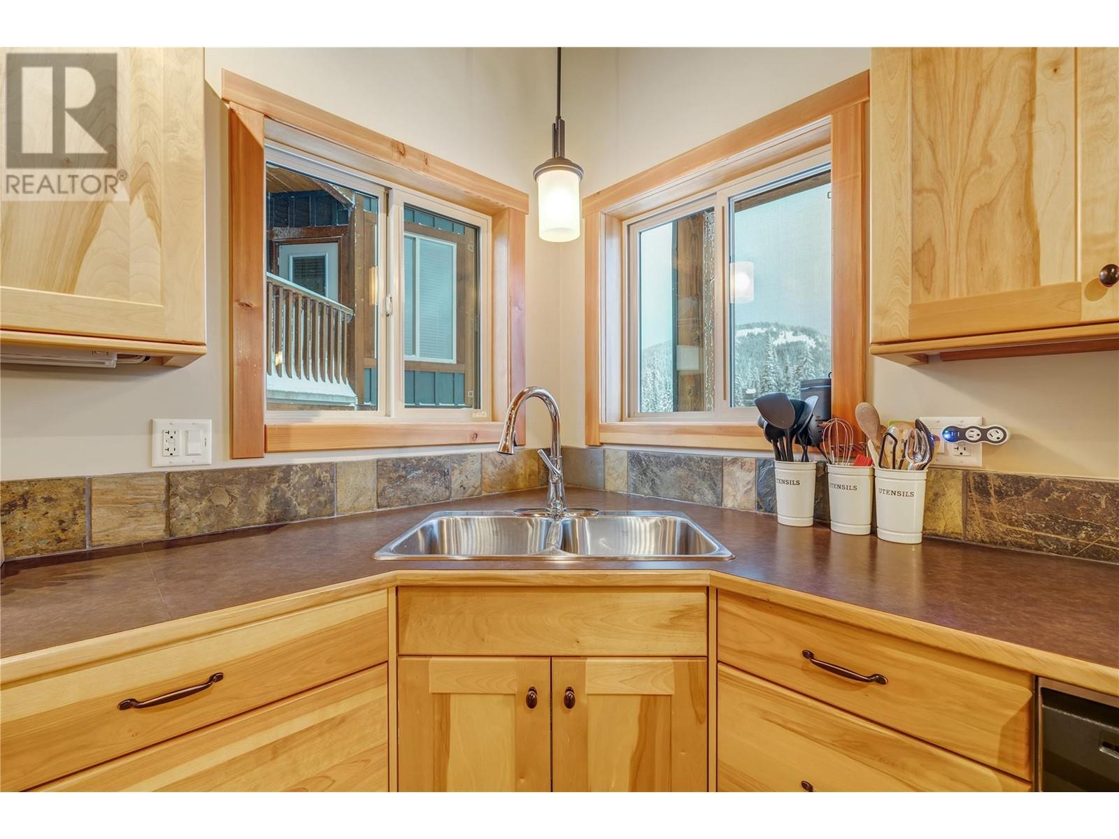 308 Creekview Road Unit# 17, Penticton, British Columbia  V2A 0E2 - Photo 9 - 10331141