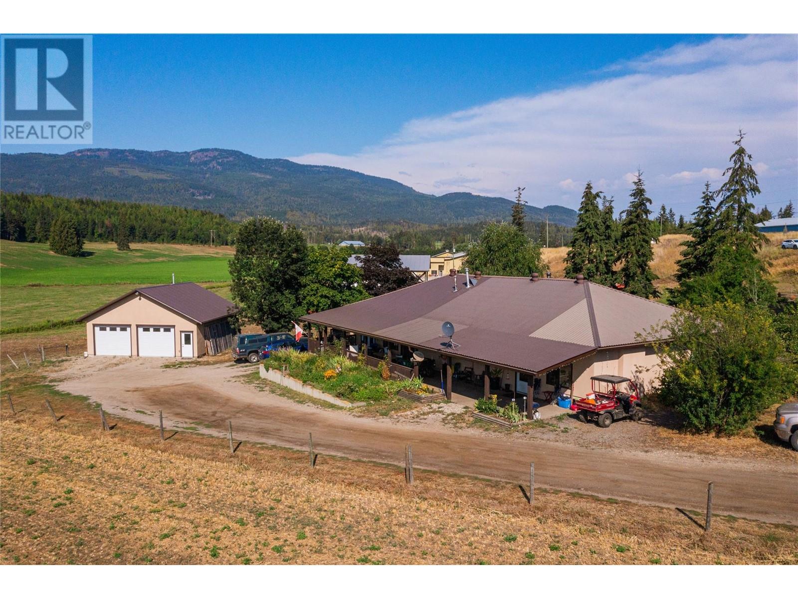 9982 97b Highway, Enderby, British Columbia  V0E 1V3 - Photo 2 - 10331525