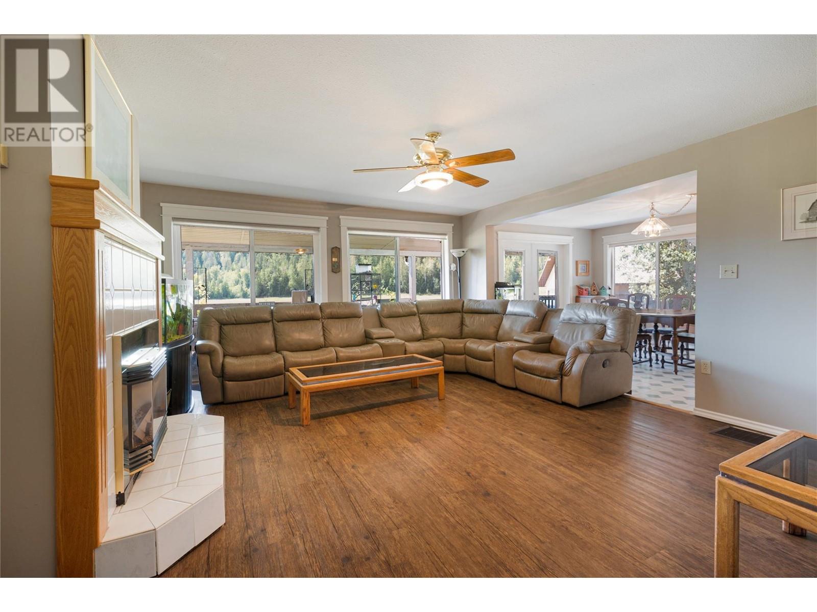 9982 97b Highway, Enderby, British Columbia  V0E 1V3 - Photo 24 - 10331525