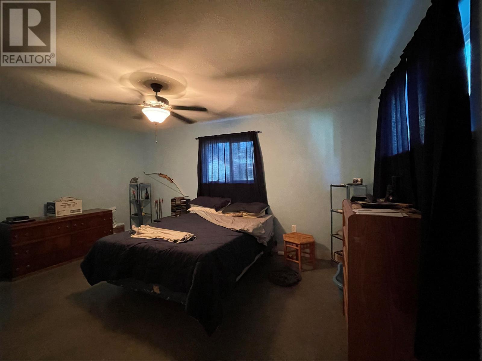 5763 Ponderosa Road, Falkland, British Columbia  V0E 1W0 - Photo 11 - 10331473