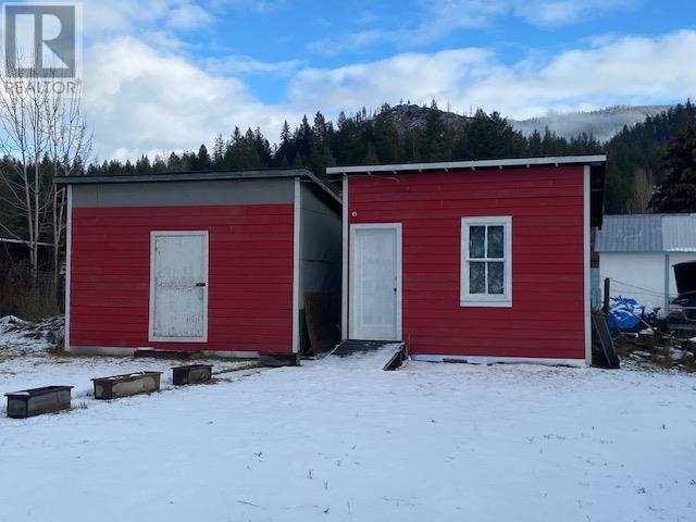 4646 Barriere Town Road, Barriere, British Columbia  V0E 1E0 - Photo 20 - 10331439