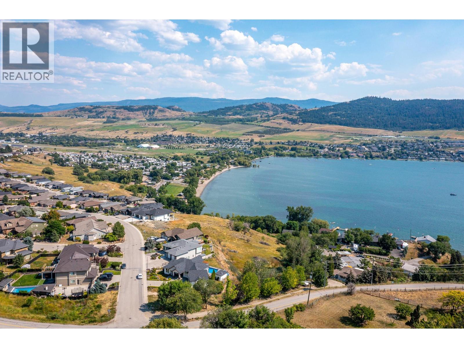 7130 Jasper Drive, Vernon, British Columbia  V1H 2J3 - Photo 7 - 10331949