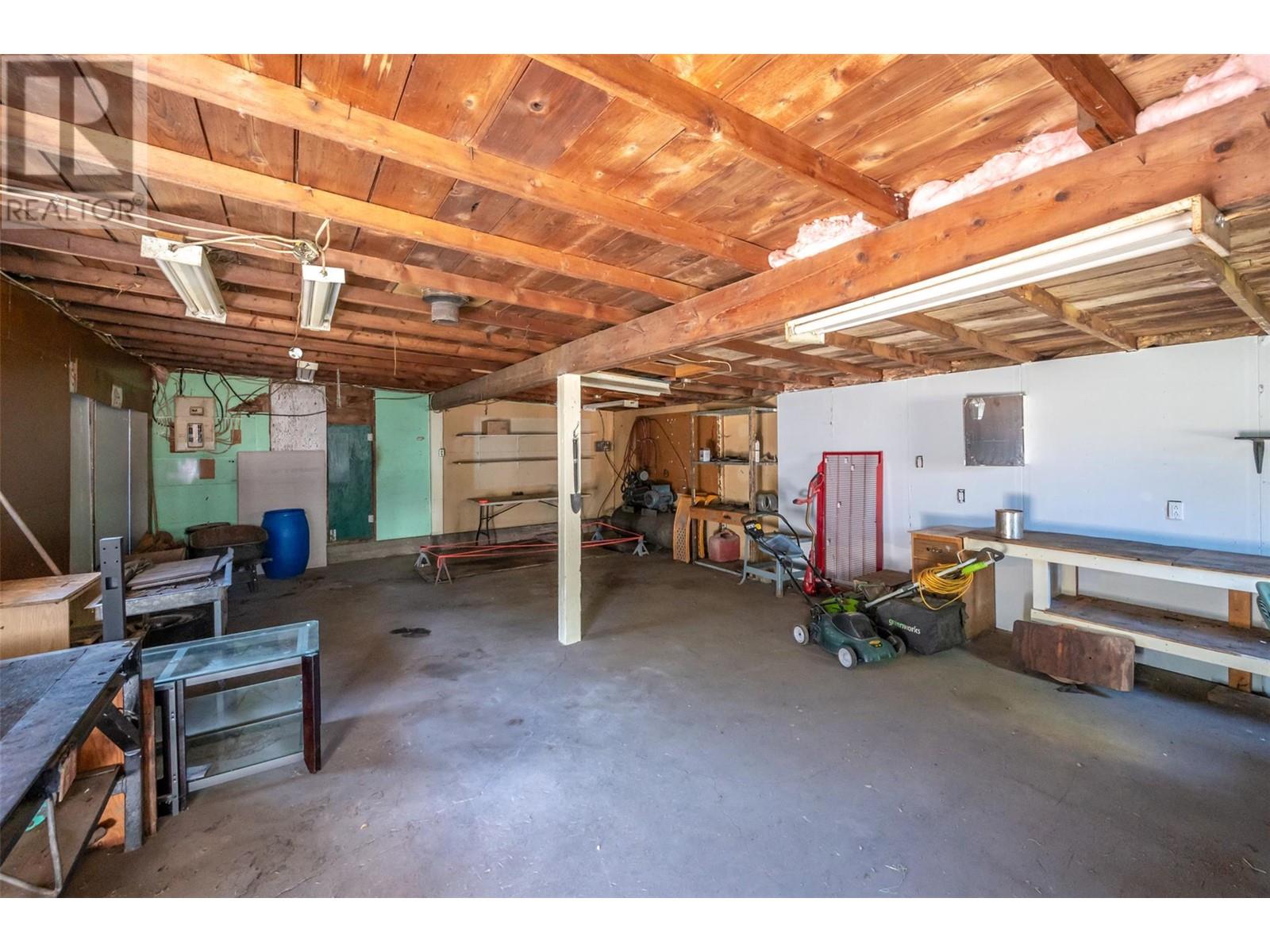5401 Highway 97, Oliver, British Columbia  V0H 1T1 - Photo 13 - 10332002