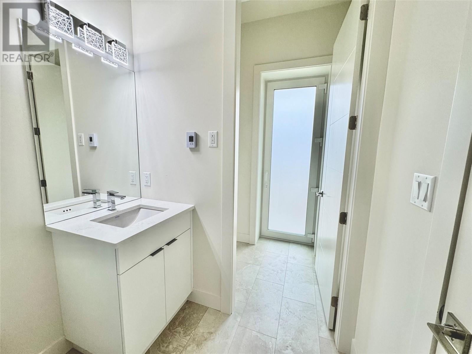 18697 Mckenzie Court, Summerland, British Columbia  V0H 1Z3 - Photo 41 - 10331934